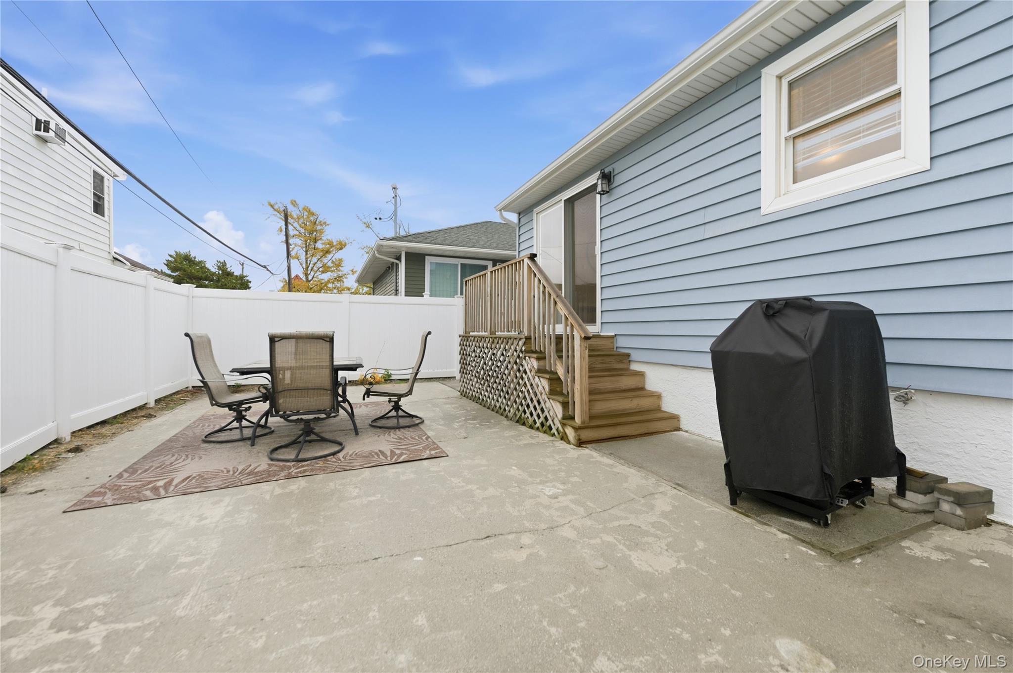 Long Beach, New York, 11561, United States, 5 Bedrooms Bedrooms, ,3 BathroomsBathrooms,Residential,For Sale,1992017