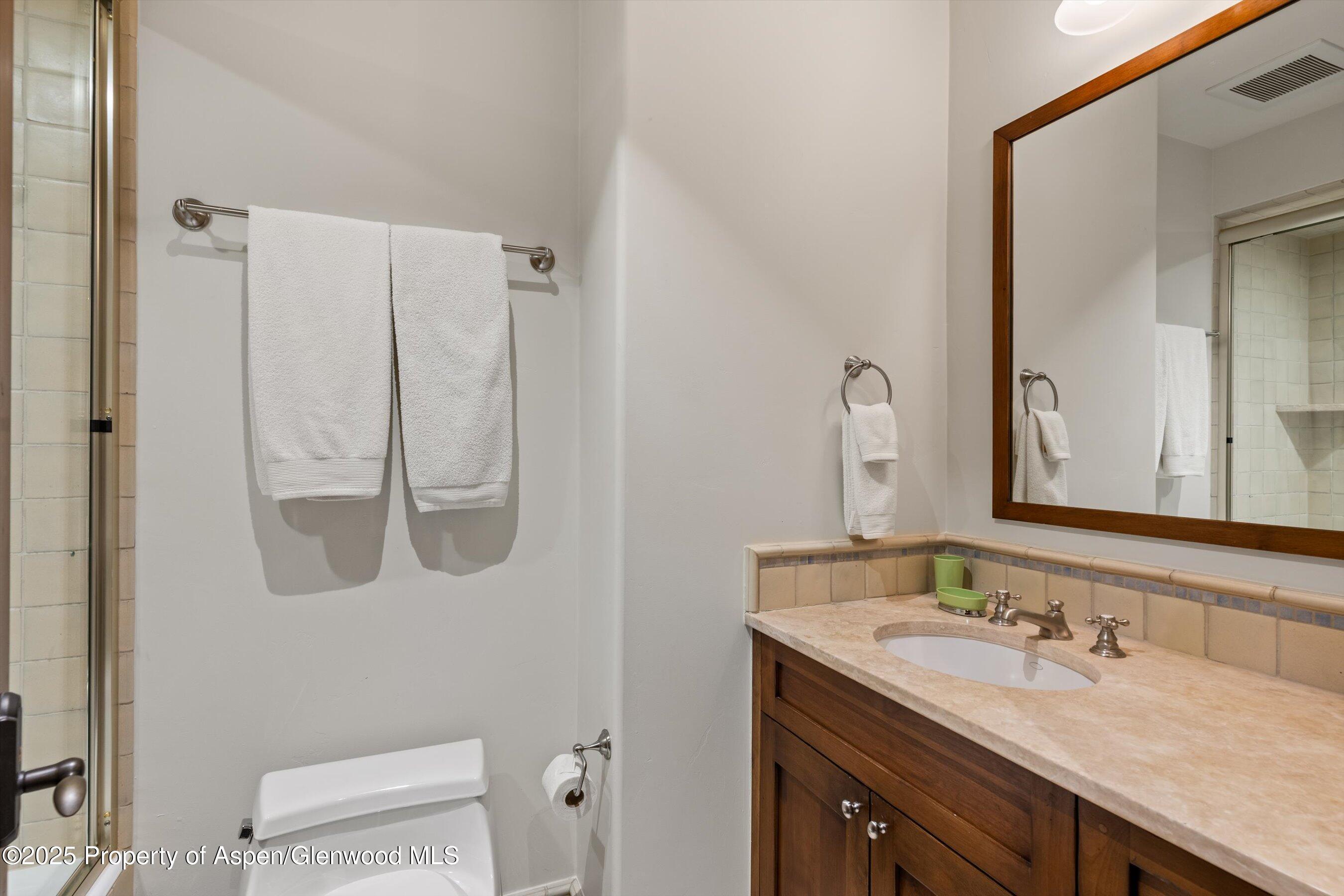 Aspen, Colorado, 81611, United States, 5 Bedrooms Bedrooms, ,6 BathroomsBathrooms,Residential,For Sale,1794286