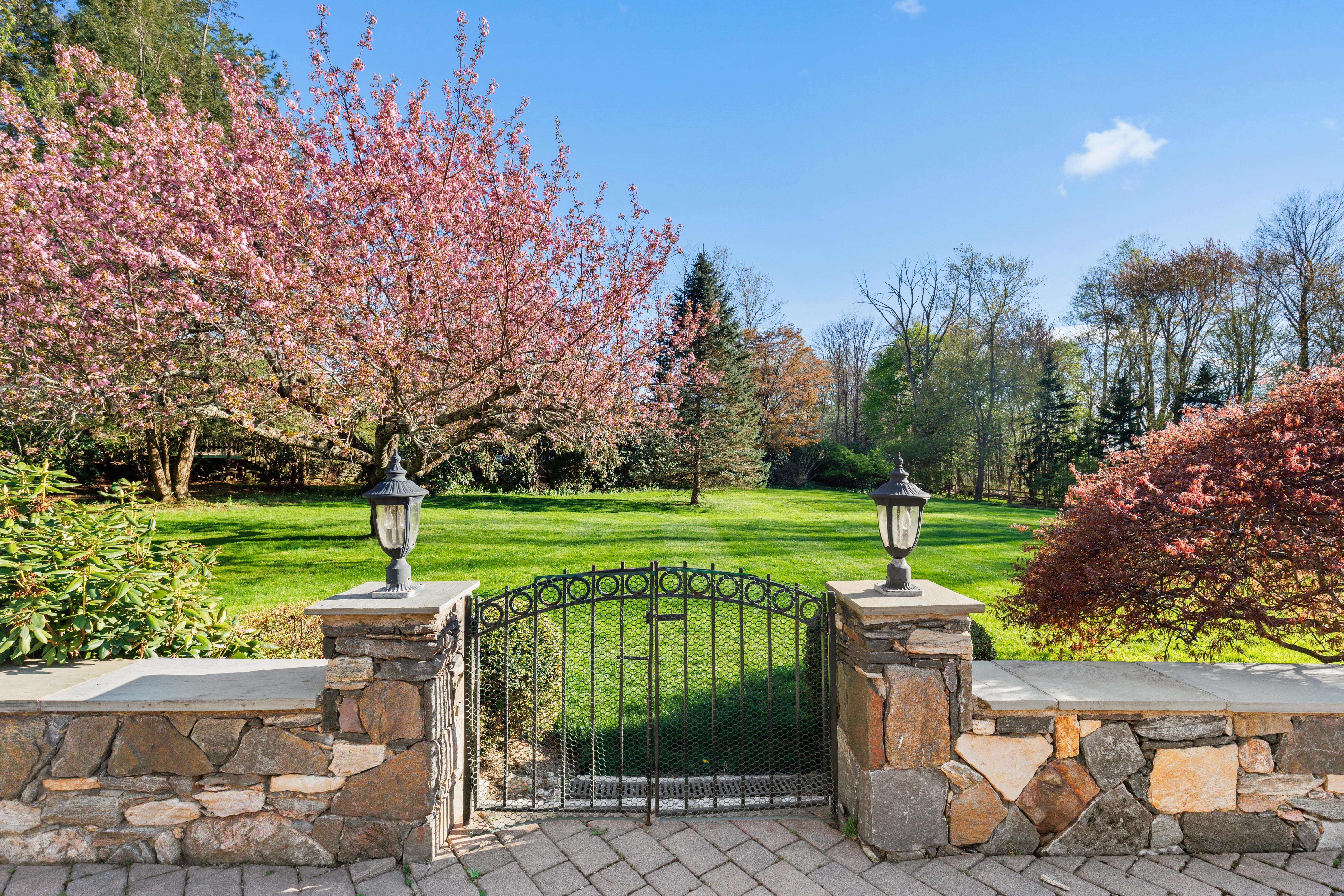  1 Redbrooke Place - 物件實景