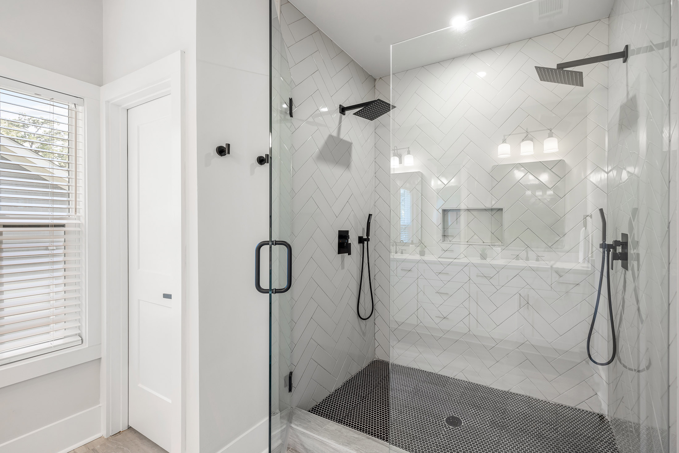  Luxury, Privacy & Convenience—All in One Stunning Smyrna Home - 物件實景