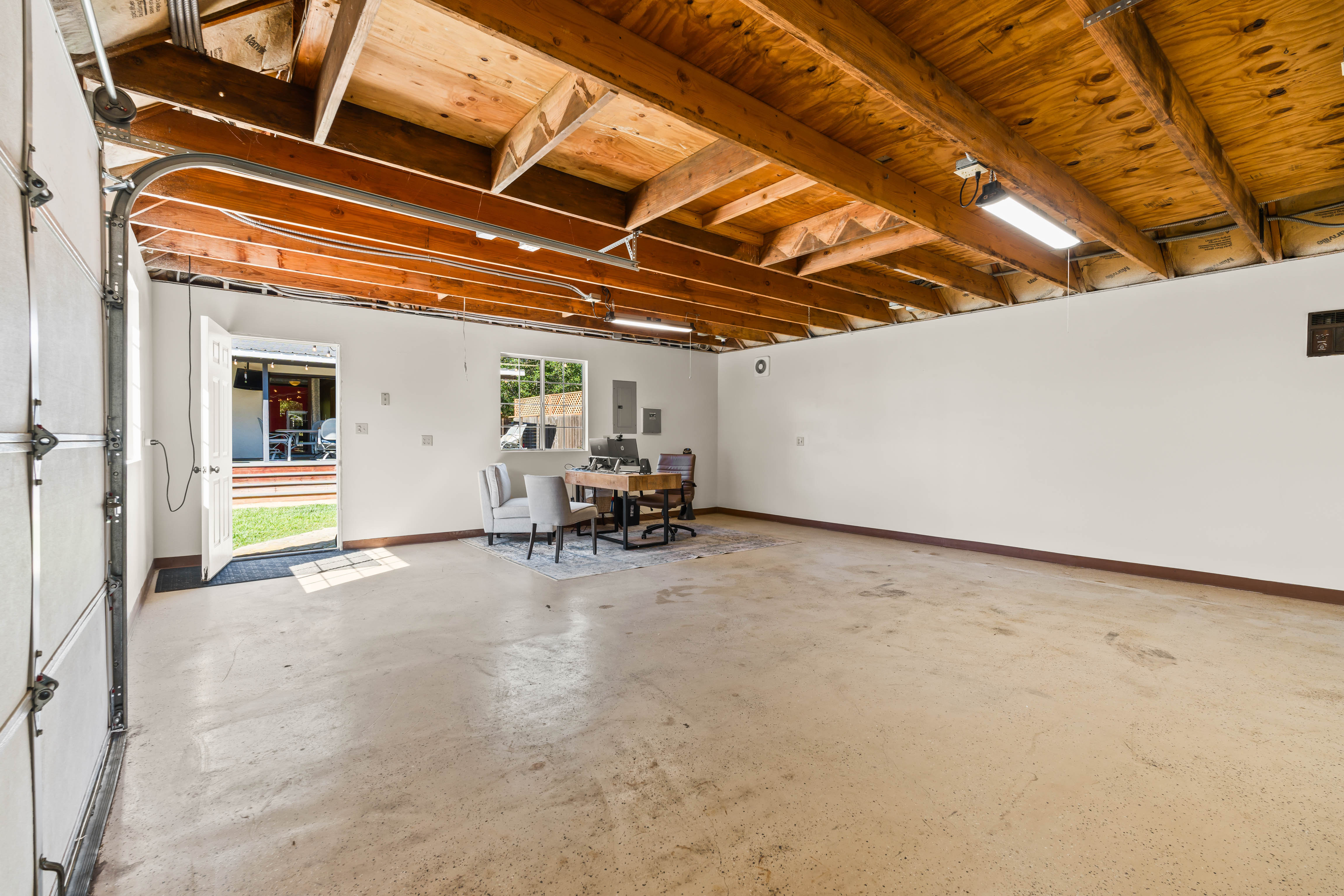  690 Riverside Road, Oak View, CA 93022 - 物件實景