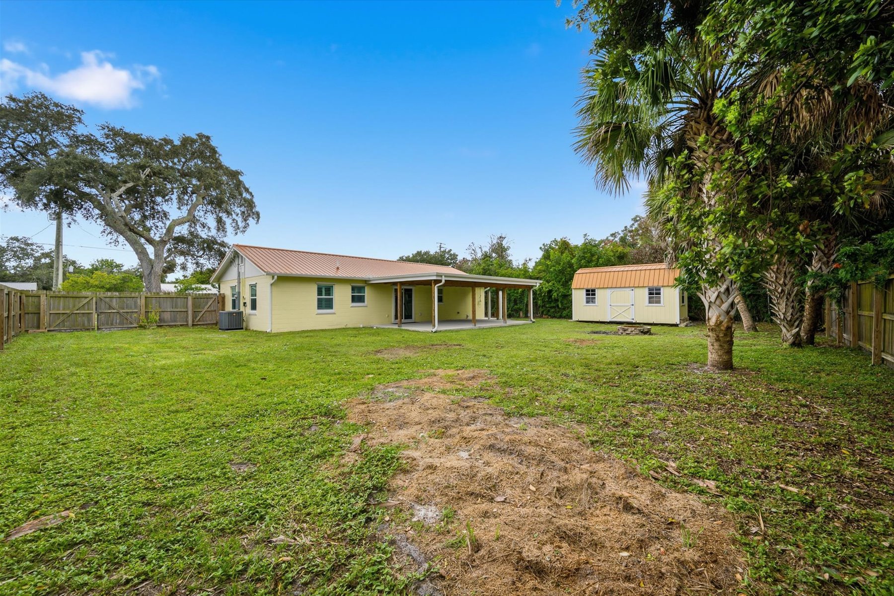  446 Coral Drive, Melbourne, FL, 32935 - 物件實景