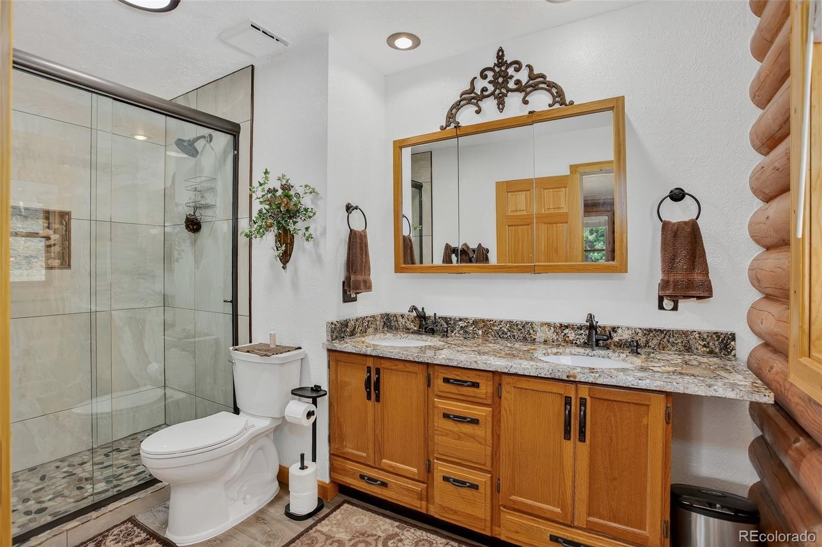 Golden, Colorado, 80403, United States, 3 Bedrooms Bedrooms, ,1 BathroomBathrooms,Residential,For Sale,1951002