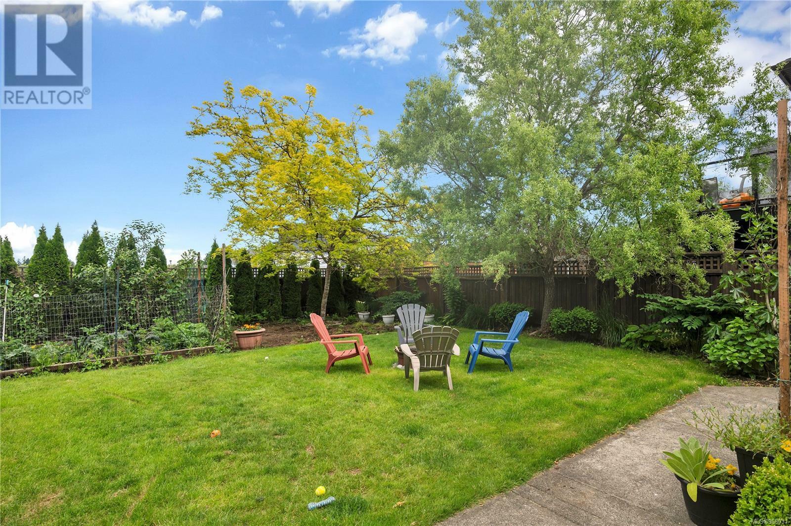 CAMPBELL RIVER, British Columbia, V9H 1V3, CA, 6 Bedrooms Bedrooms, ,4 BathroomsBathrooms,Residential,For Sale,1874294