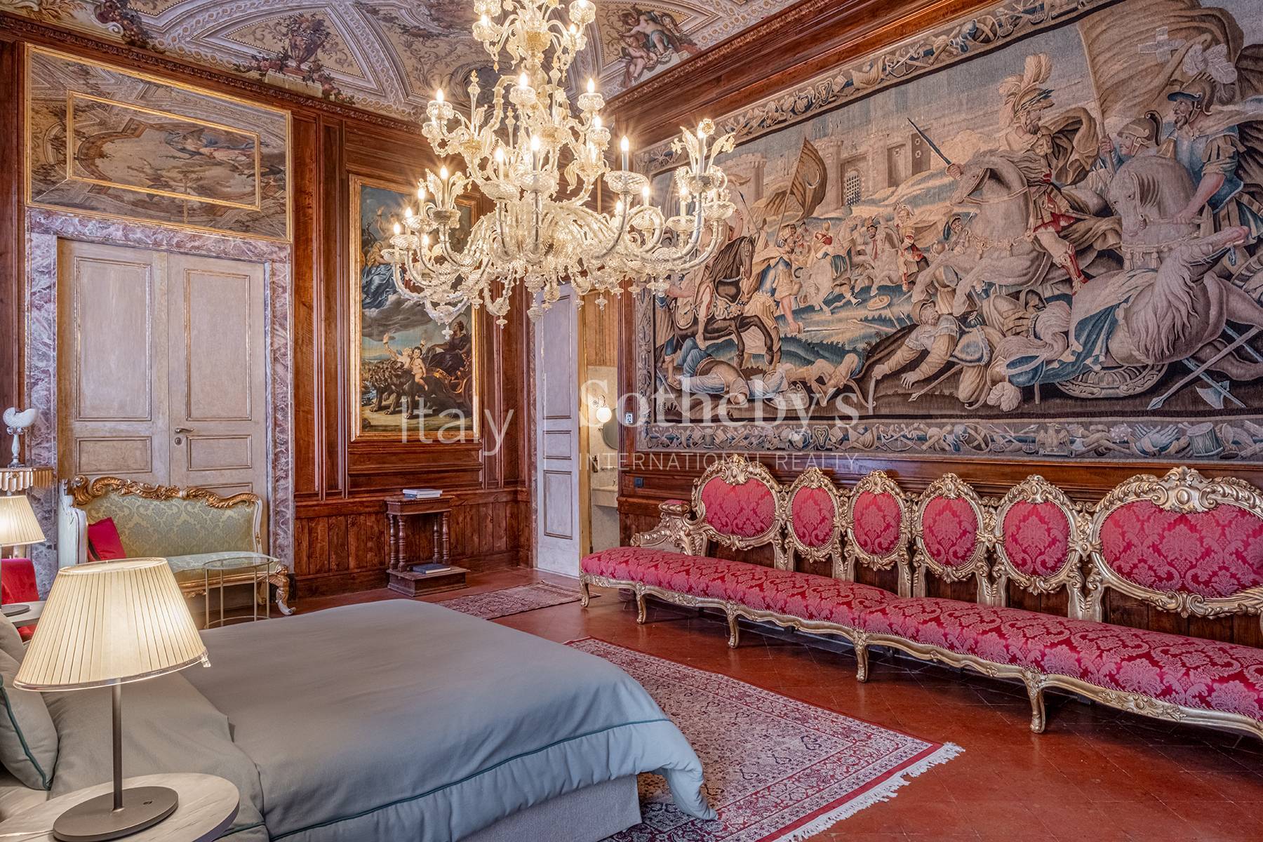  Monumental historic mansion in the heart of Naples - 物件實景