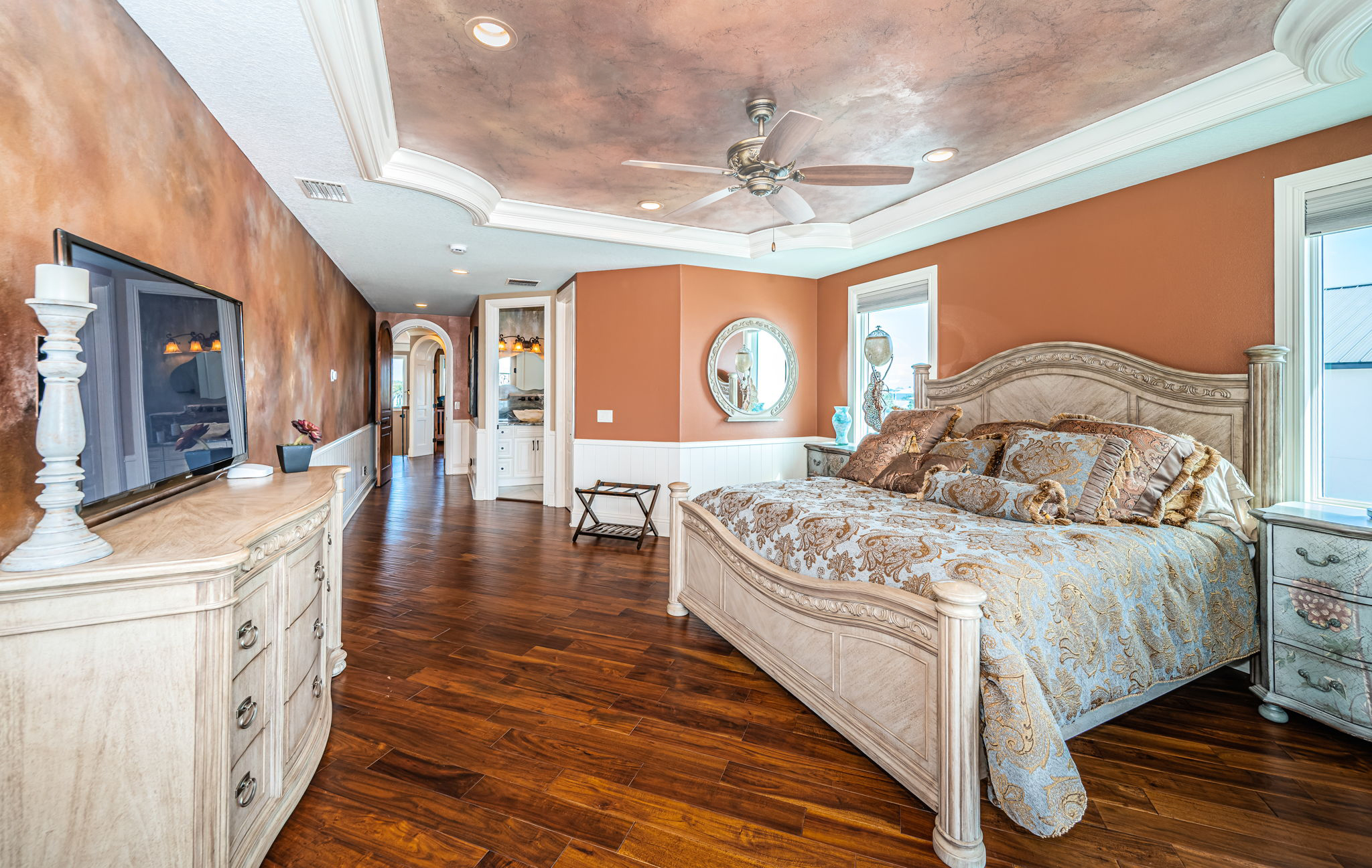 Redington Beach, Florida, 33708, United States, 5 Bedrooms Bedrooms, ,10 BathroomsBathrooms,Residential,For Sale,1697870