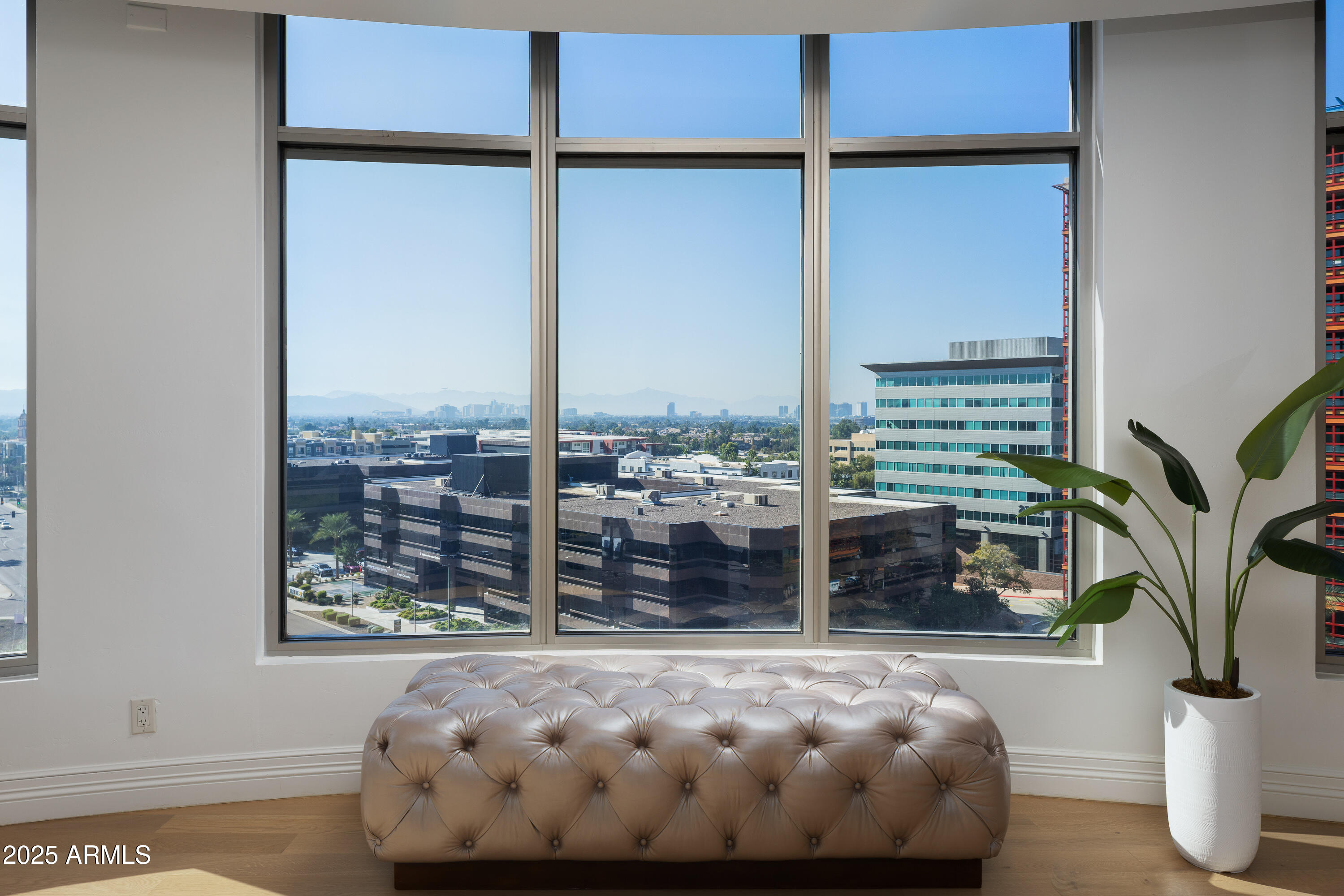 Phoenix, Arizona, 85016, United States, 2 Bedrooms Bedrooms, ,3 BathroomsBathrooms,Residential,For Sale,2001988