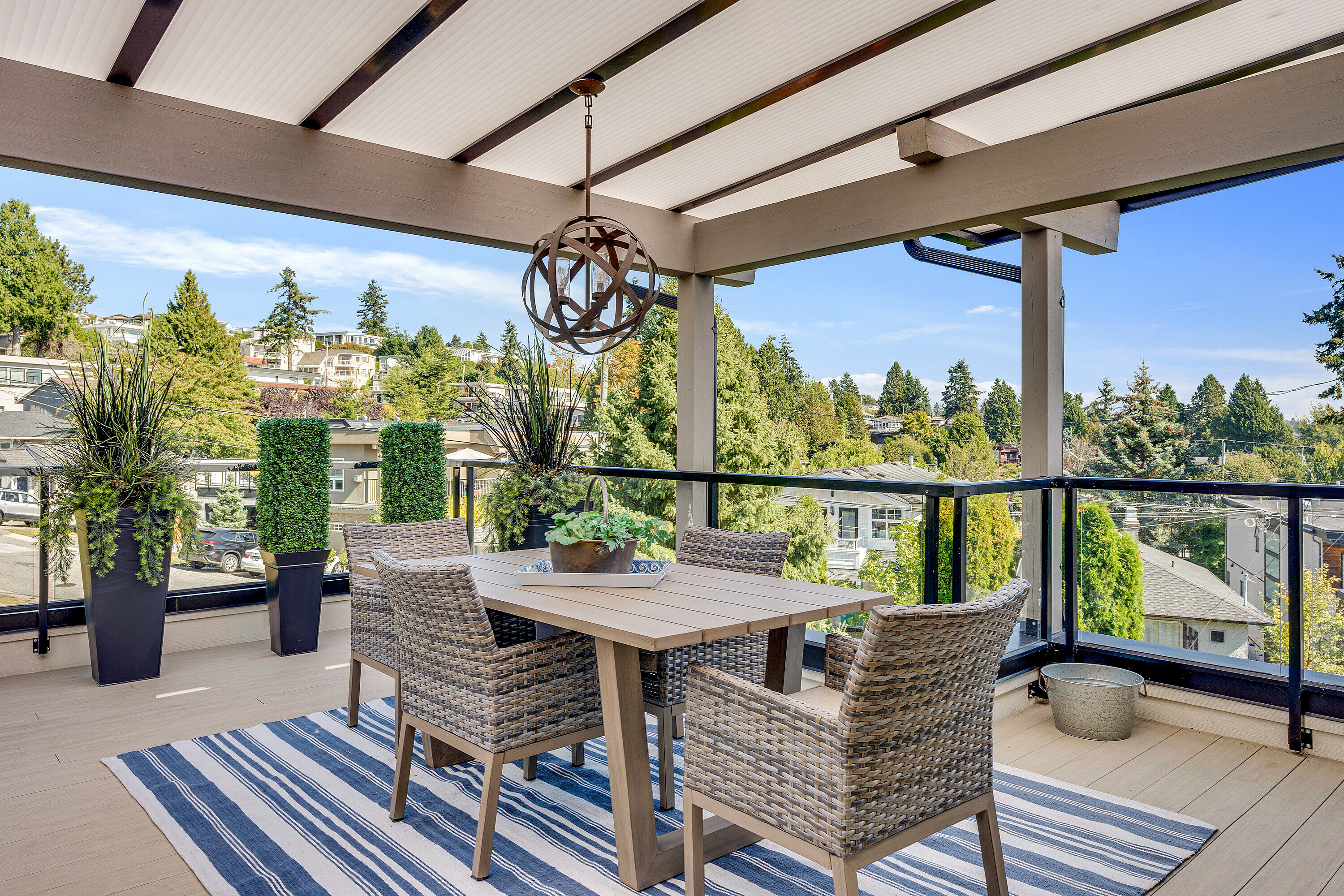  Bespoke Luxury in White Rock - 物件實景