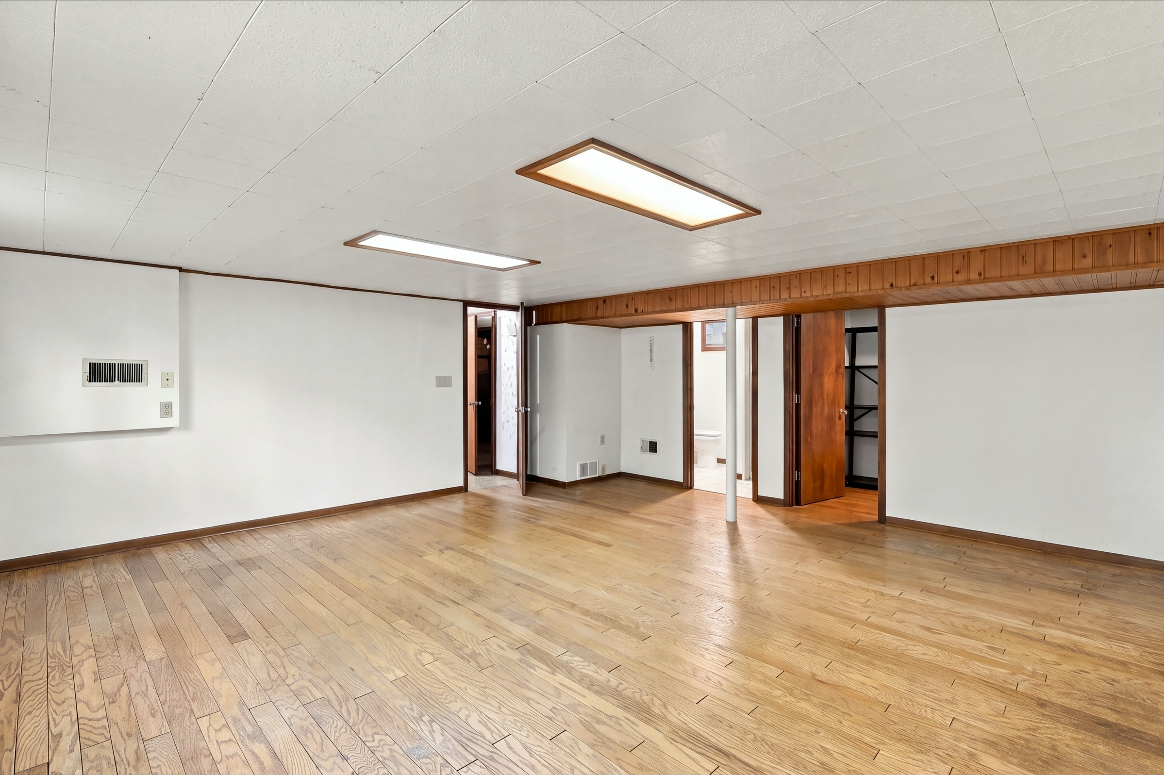  9087 Northwood Parkway, New Hope, MN 55427 - 物件實景