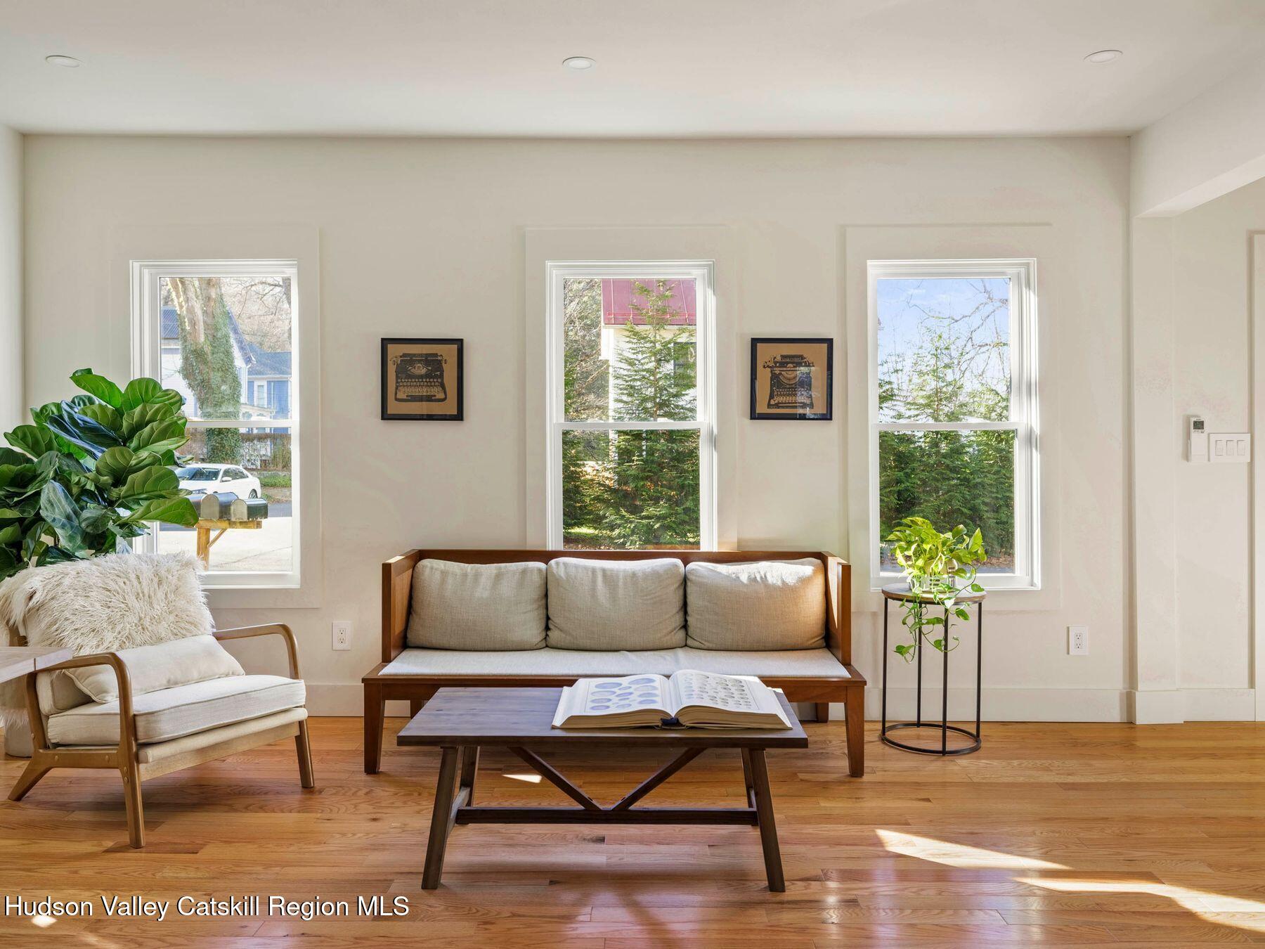 Rosendale, New York, 12472, United States, 3 Bedrooms Bedrooms, ,3 BathroomsBathrooms,Residential,For Sale,1998107