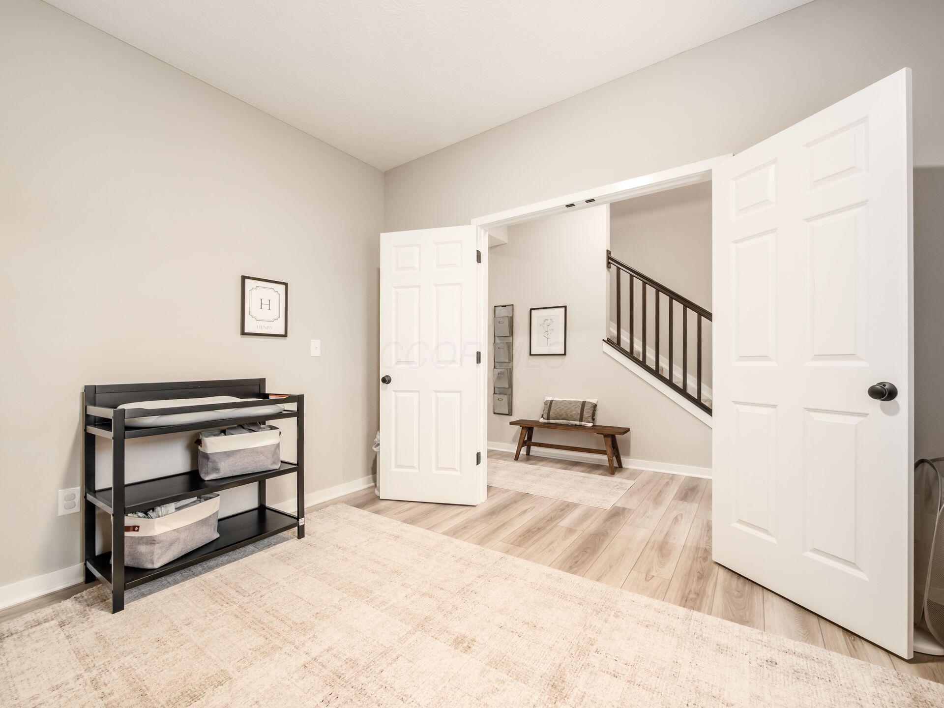 Powell, Ohio, 43065, United States, 3 Bedrooms Bedrooms, ,3 BathroomsBathrooms,Residential,For Sale,1970894