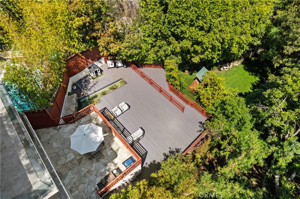 Los Angeles, California, 90046, United States, 3 Bedrooms Bedrooms, ,4 BathroomsBathrooms,Residential,For Sale,1817494