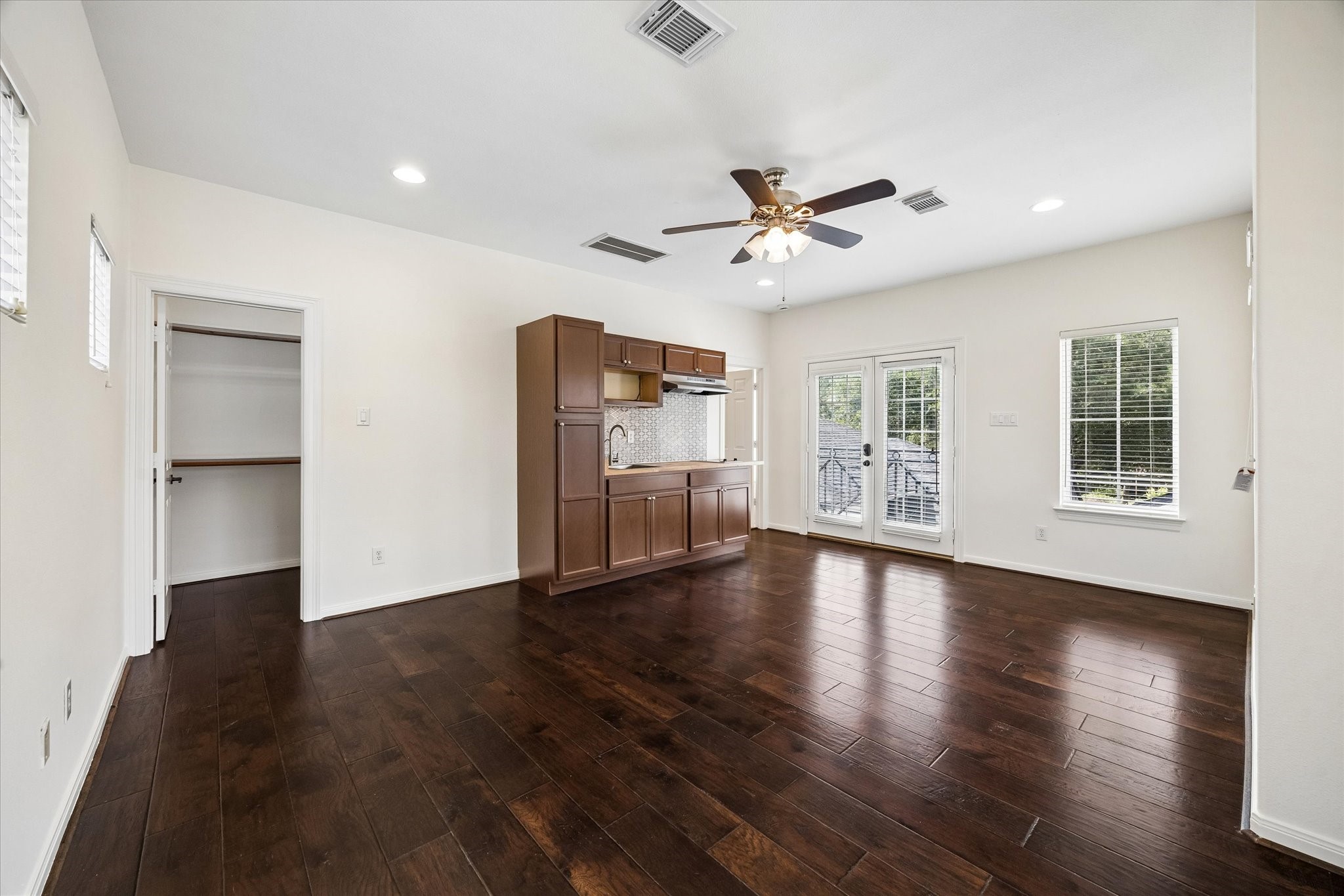  3202 Loblolly Pines Way - 物件實景