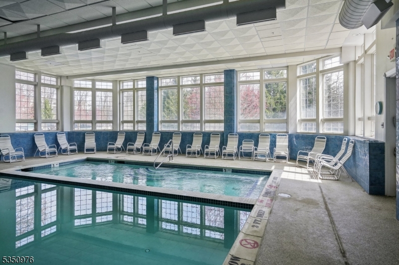 Rockaway Twp., New Jersey, 07866, United States, 2 Bedrooms Bedrooms, ,2 BathroomsBathrooms,Residential,For Sale,1770221