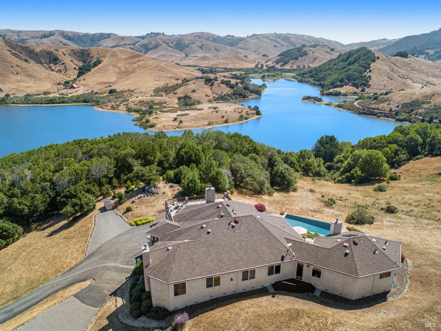 Nicasio, California, 94946, United States, 9 Bedrooms Bedrooms, ,6 BathroomsBathrooms,Residential,For Sale,1798262