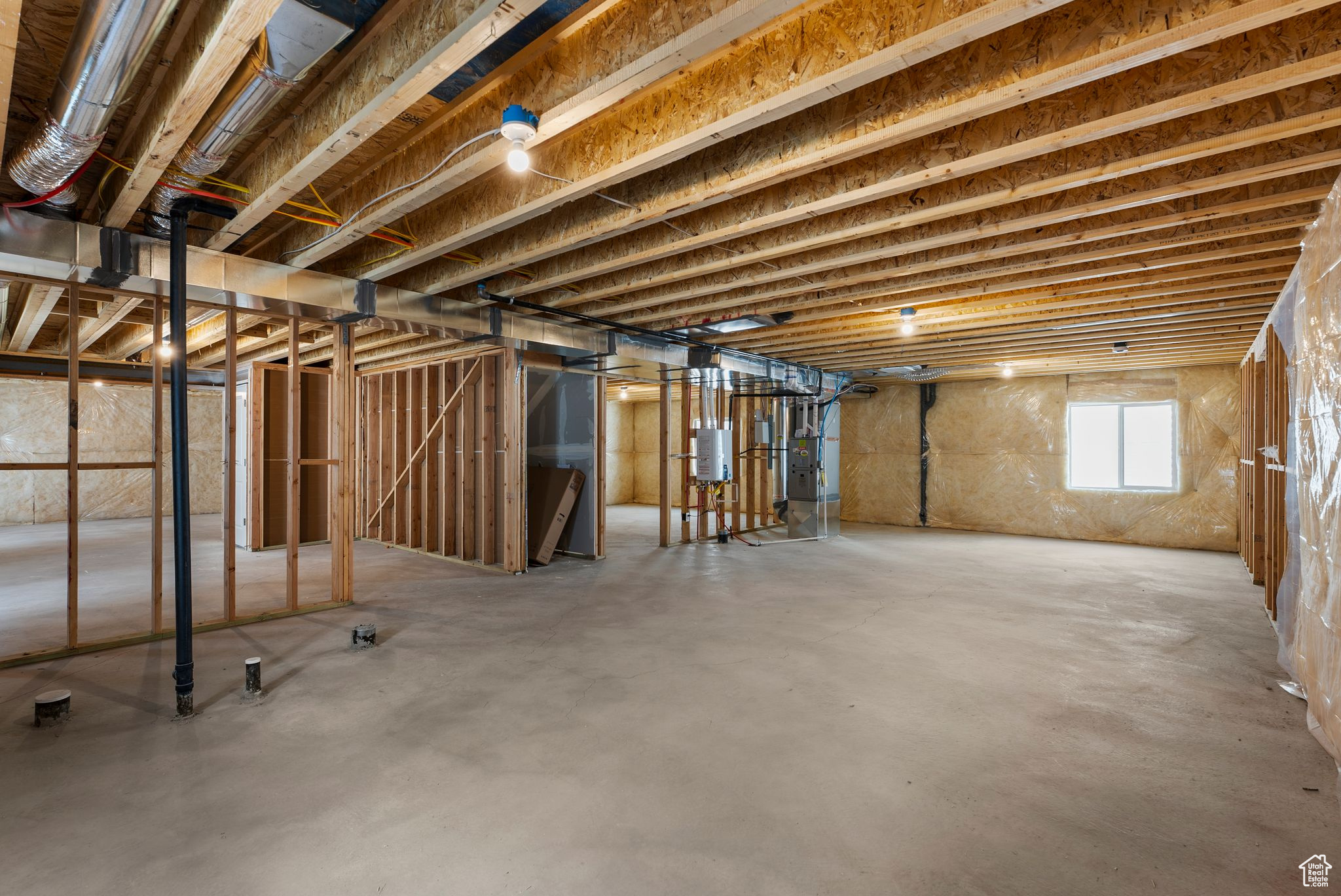 South Jordan, Utah, 84009, United States, 2 Bedrooms Bedrooms, ,3 BathroomsBathrooms,Residential,For Sale,1903673