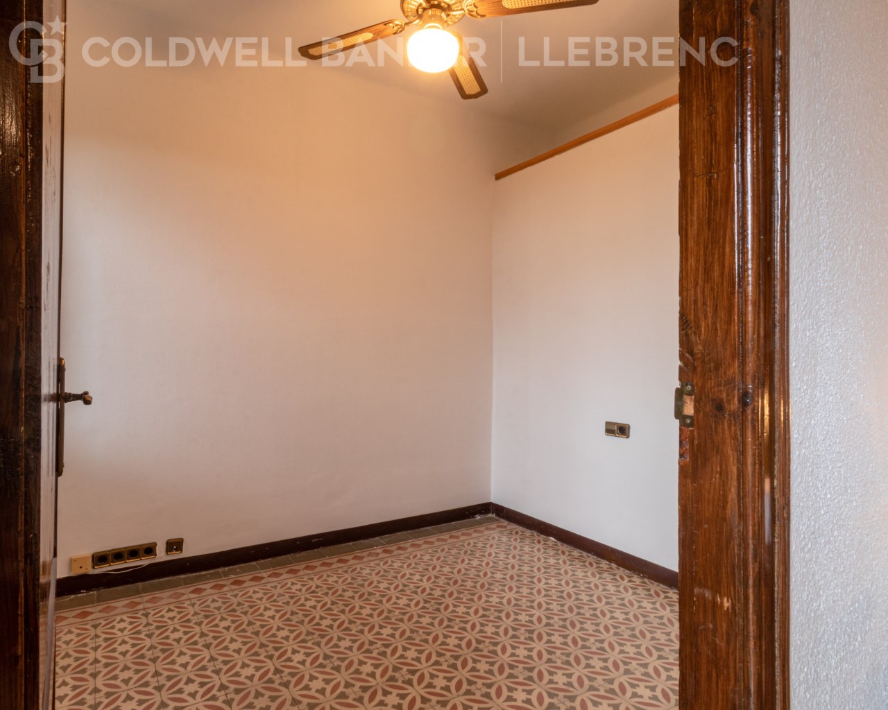 Barcelona, Barcelona, Sarri? - Sant Gervasi, Vallv, Barcelona, Catalonia, ES, 6 Bedrooms Bedrooms, ,2 BathroomsBathrooms,Residential,For Sale,Barcelona, Barcelona, Sarri? - Sant Gervasi, Vallv,1614842