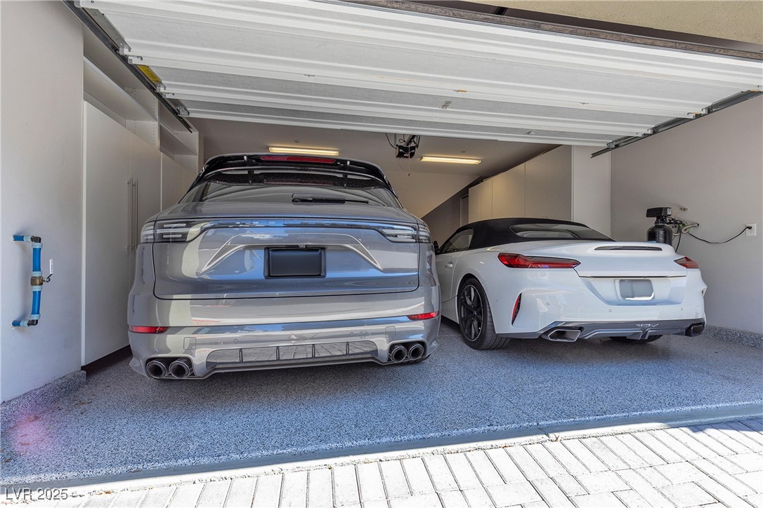 Las Vegas, Nevada, 89135, United States, 2 Bedrooms Bedrooms, ,2 BathroomsBathrooms,Residential,For Sale,1908470