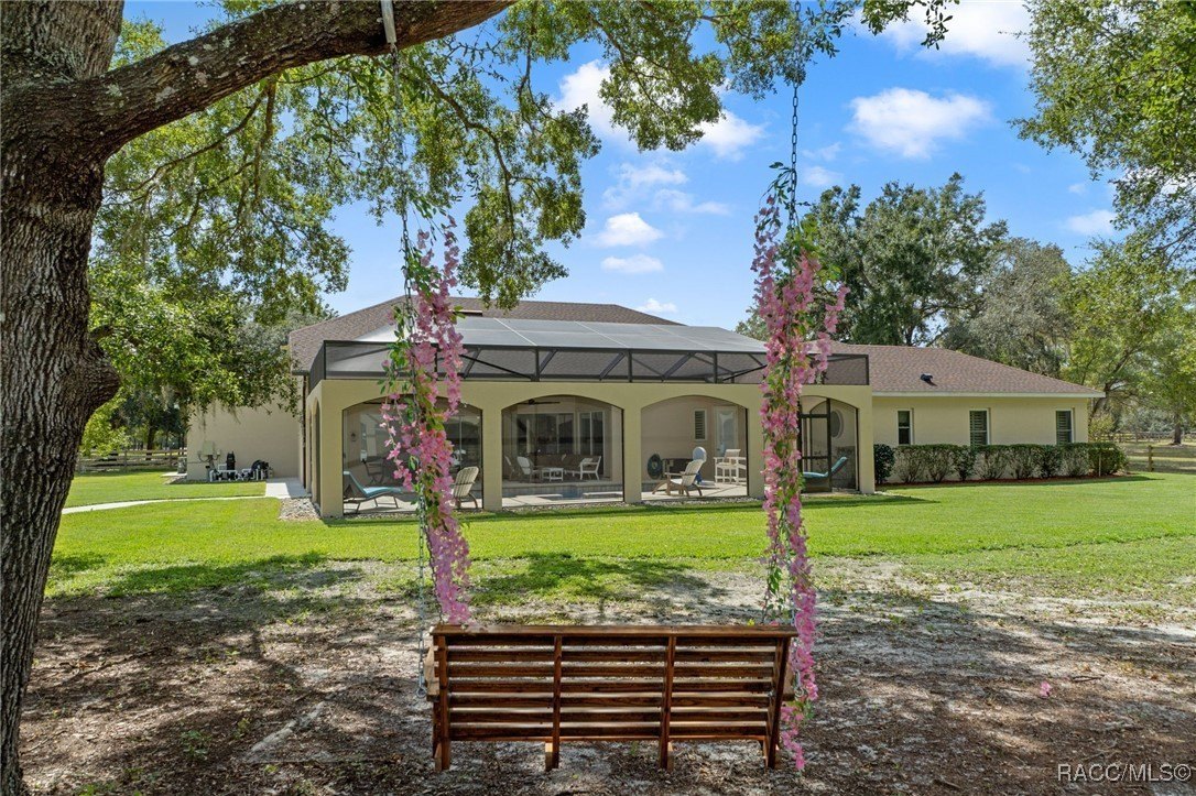 Crystal River, Florida, 34428, United States, 4 Bedrooms Bedrooms, ,4 BathroomsBathrooms,Residential,For Sale,1983688