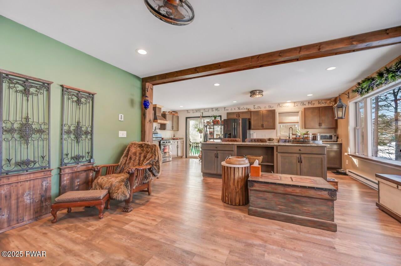 Dingmans Ferry, Pennsylvania, 18328, United States, 2 Bedrooms Bedrooms, ,1 BathroomBathrooms,Residential,For Sale,2006132