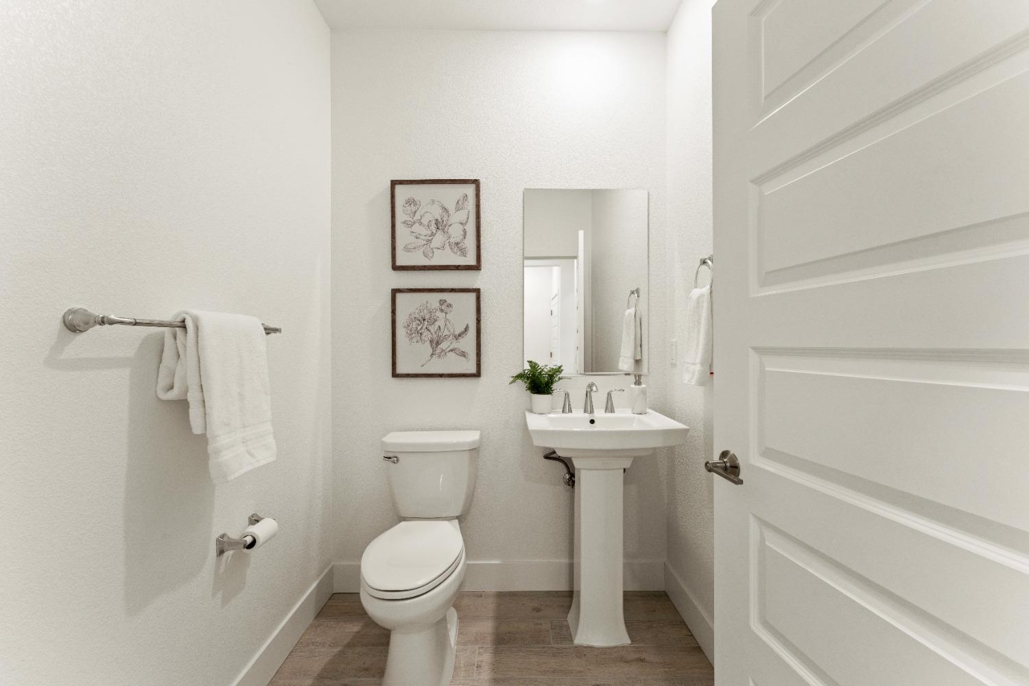 El Dorado Hills, California, 95762, United States, 2 Bedrooms Bedrooms, ,3 BathroomsBathrooms,Residential,For Sale,1787818
