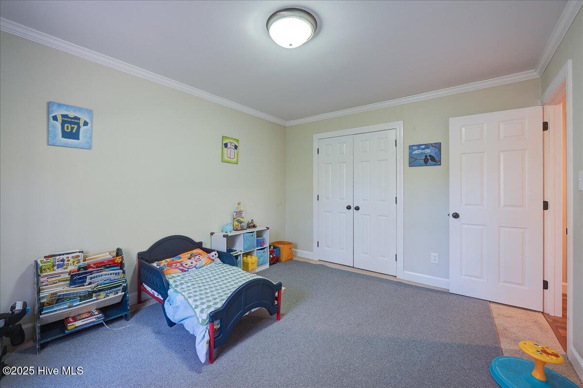 Trent Woods, North Carolina, 28562, United States, 4 Bedrooms Bedrooms, ,3 BathroomsBathrooms,Residential,For Sale,1997785