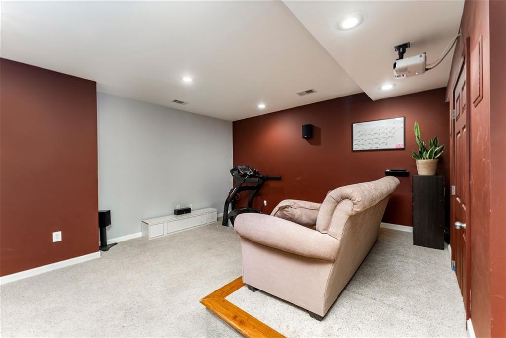 Marietta, Georgia, 30064, United States, 5 Bedrooms Bedrooms, ,5 BathroomsBathrooms,Residential,For Sale,2003371