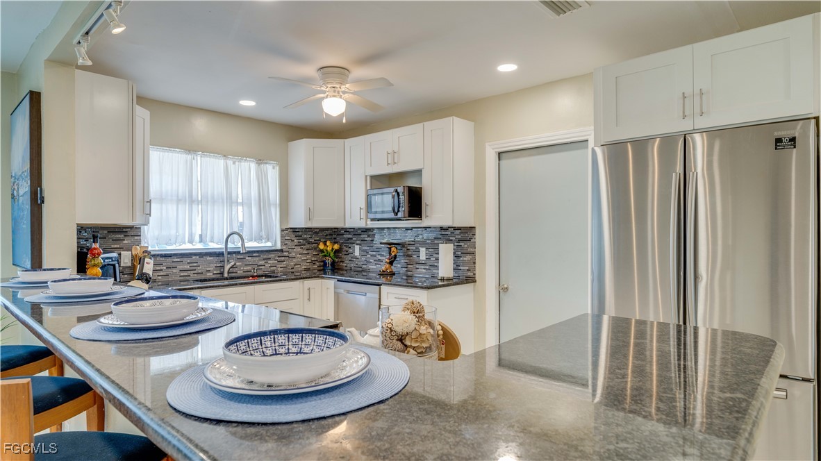 Cape Coral, Florida, 33904, United States, 3 Bedrooms Bedrooms, ,2 BathroomsBathrooms,Residential,For Sale,1973699