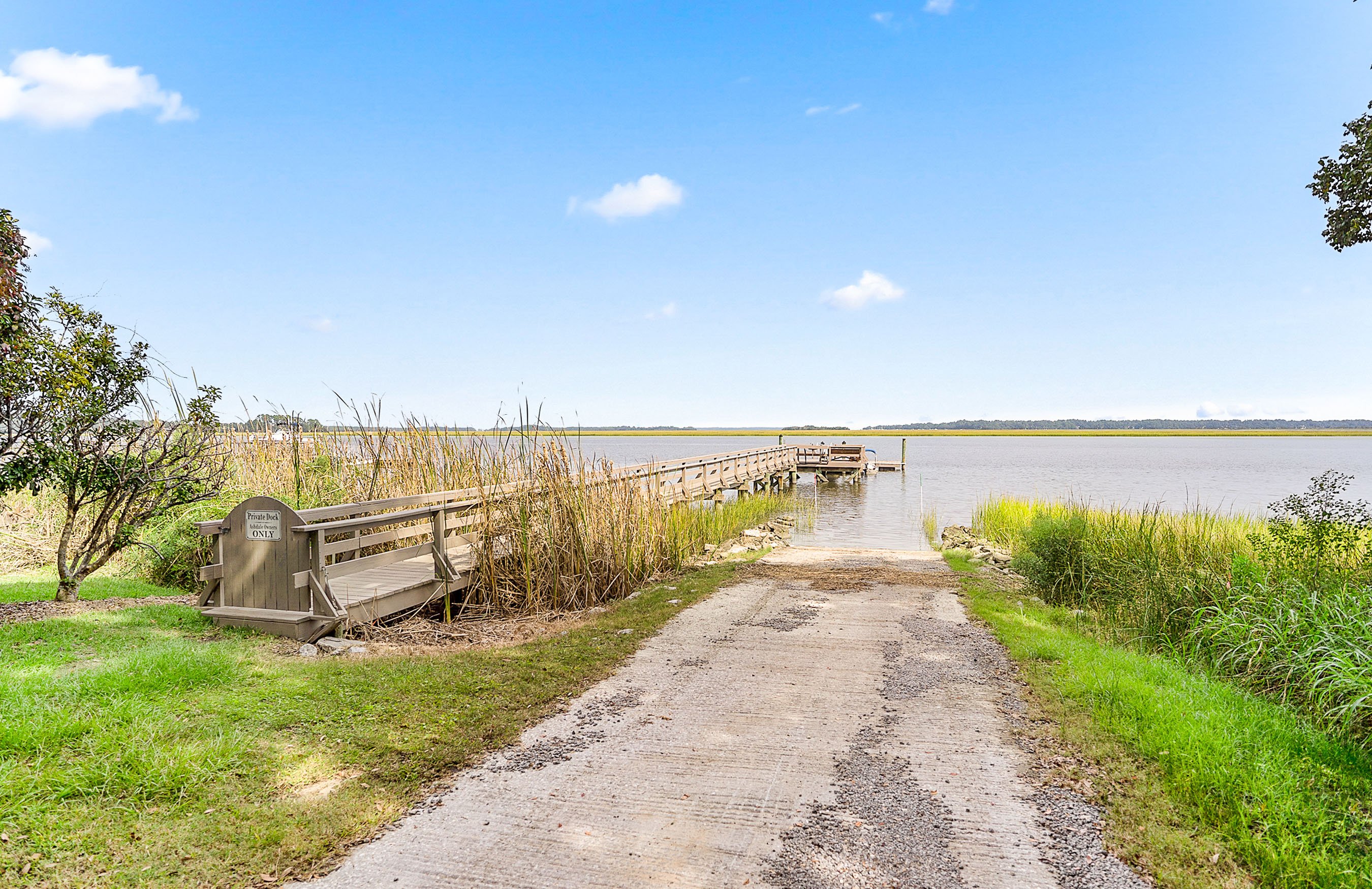 Beaufort, South Carolina, 29907, United States, 3 Bedrooms Bedrooms, ,2 BathroomsBathrooms,Residential,For Sale,1915207