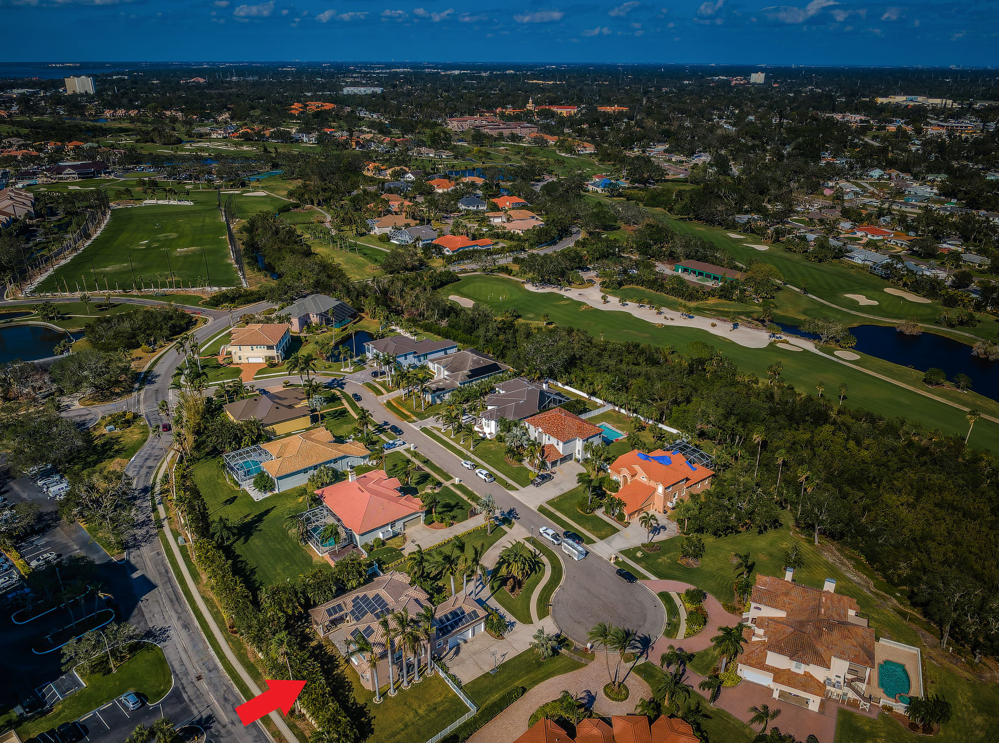 Gulfport, Florida, 33707, United States, 5 Bedrooms Bedrooms, ,4 BathroomsBathrooms,Residential,For Sale,1977633