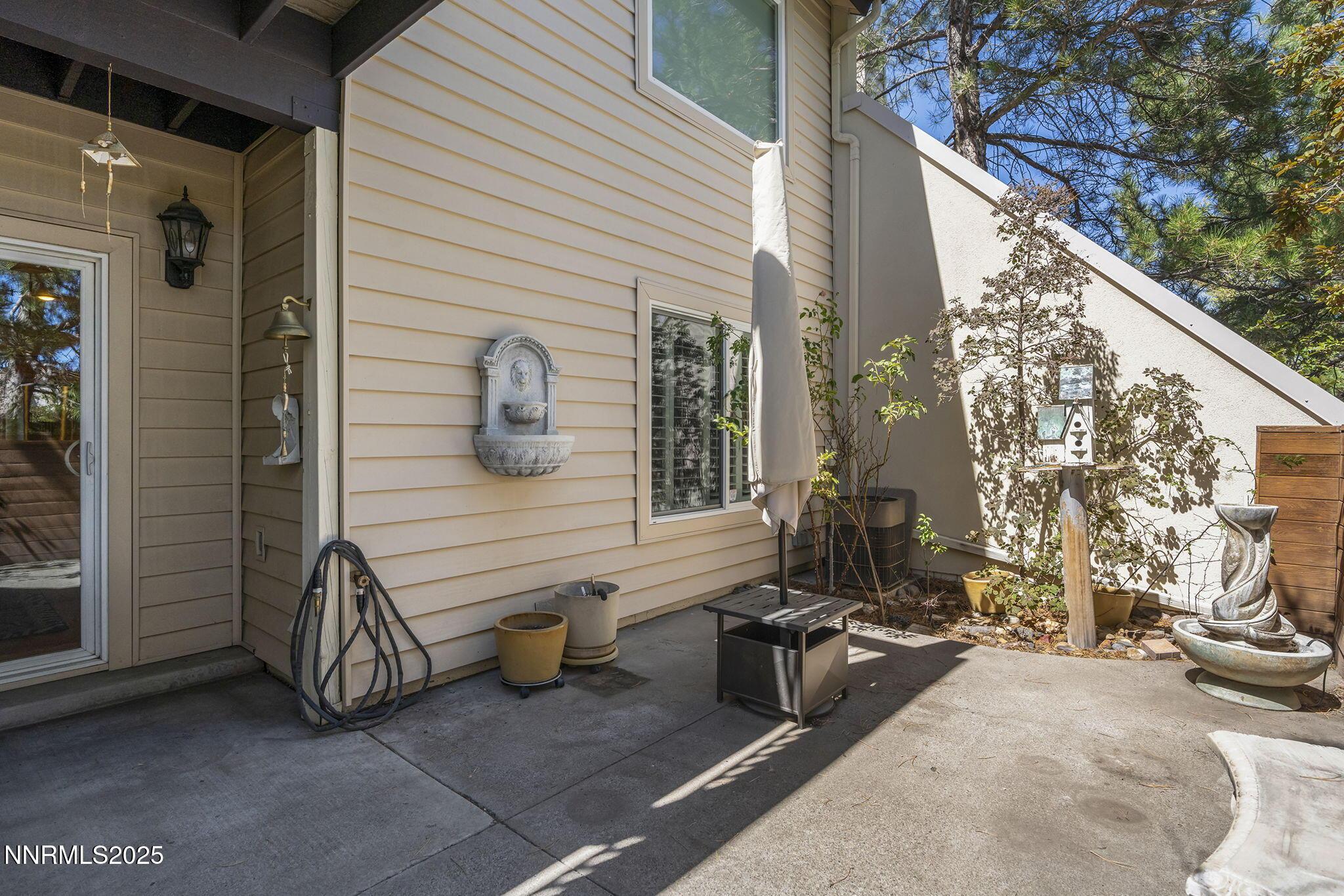 Reno, Nevada, 89509, United States, 2 Bedrooms Bedrooms, ,3 BathroomsBathrooms,Residential,For Sale,1912616