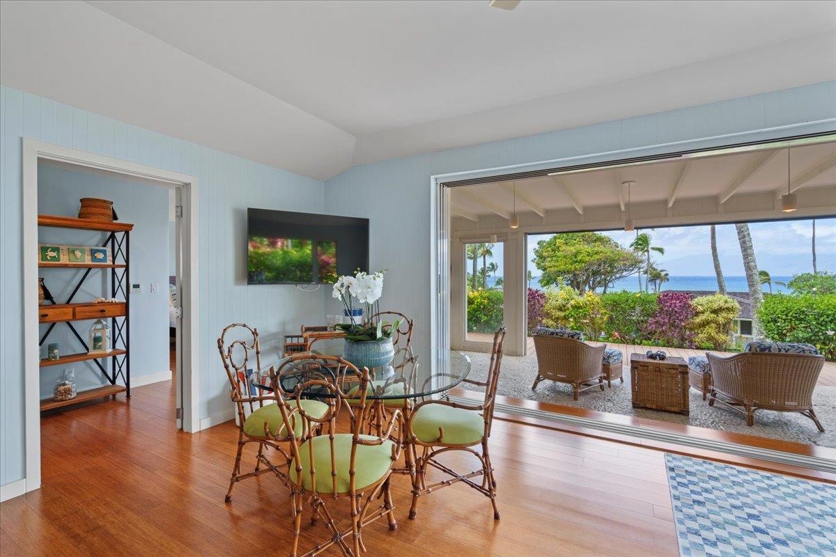 Lahaina, Hawaii, 96761, United States, 2 Bedrooms Bedrooms, ,2 BathroomsBathrooms,Residential,For Sale,1766434