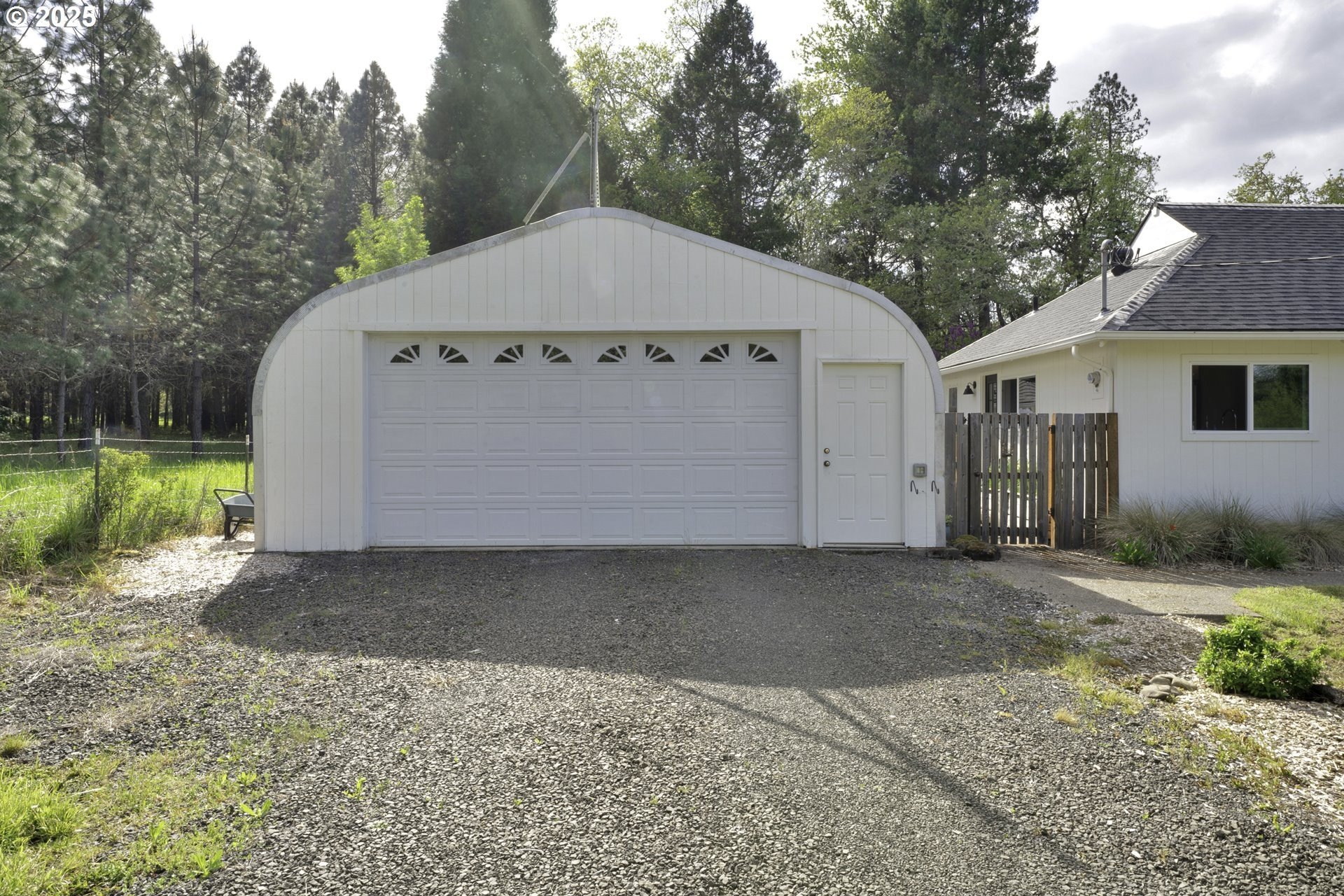 Roseburg, Oregon, 97471, United States, 3 Bedrooms Bedrooms, ,2 BathroomsBathrooms,Residential,For Sale,1793843