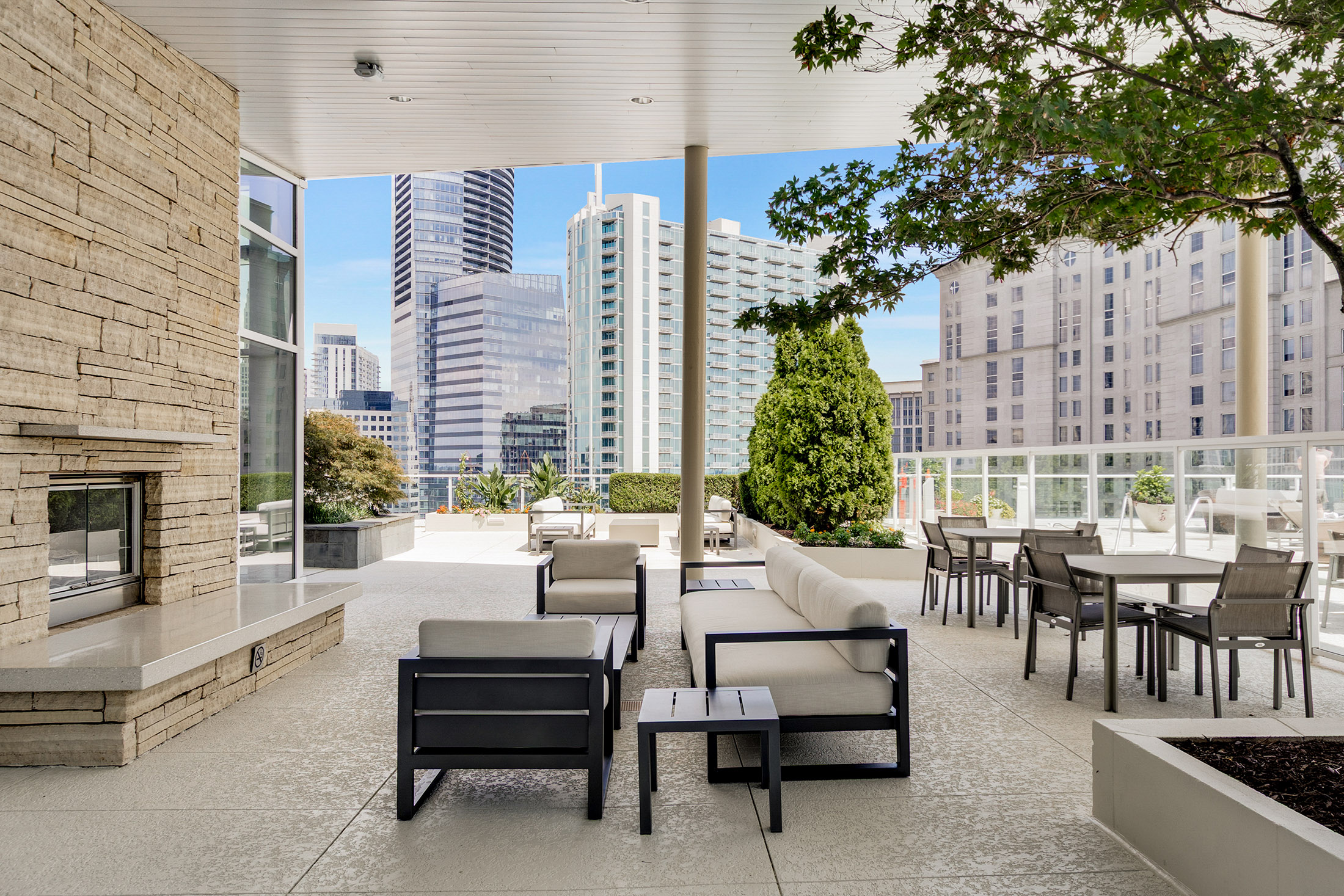  Immaculate Two Bedroom with Dedicated Office/Den at Sought-after Terminus - 物件實景