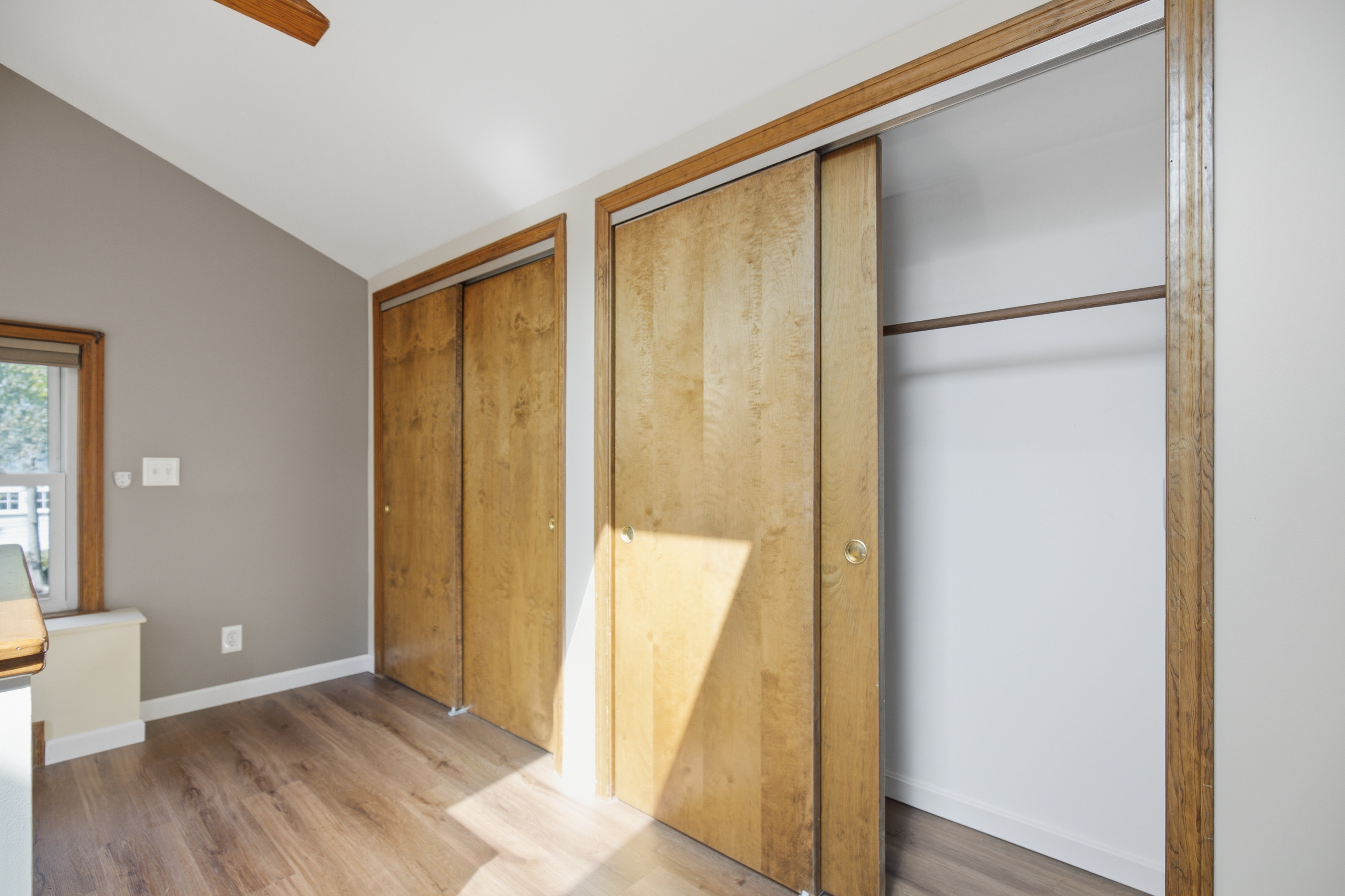  6-8 Center Pl, Stow, MA 01775 - 物件實景