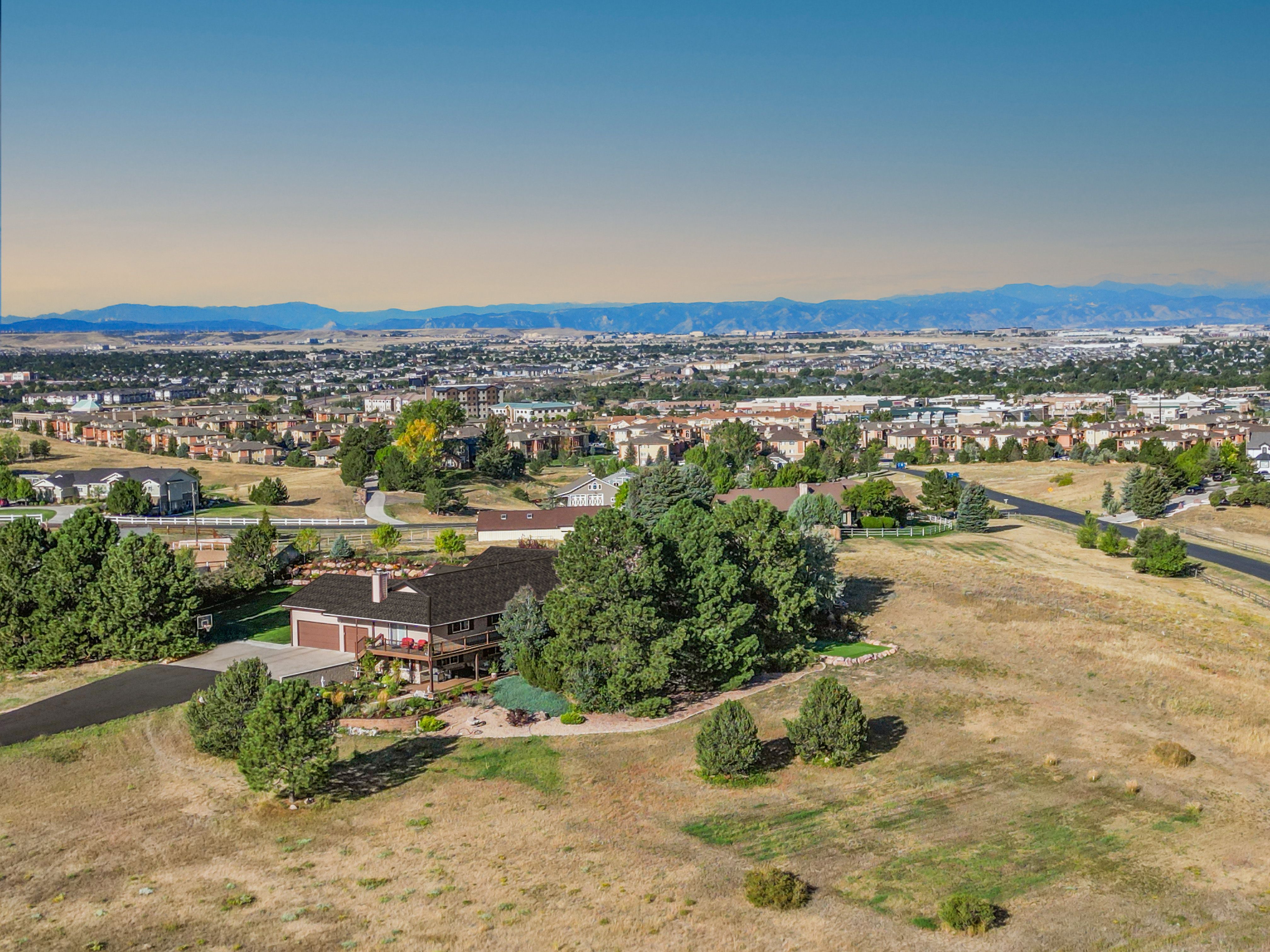  Set on 4.5 elevated acres in Sierra Vista - 物件實景