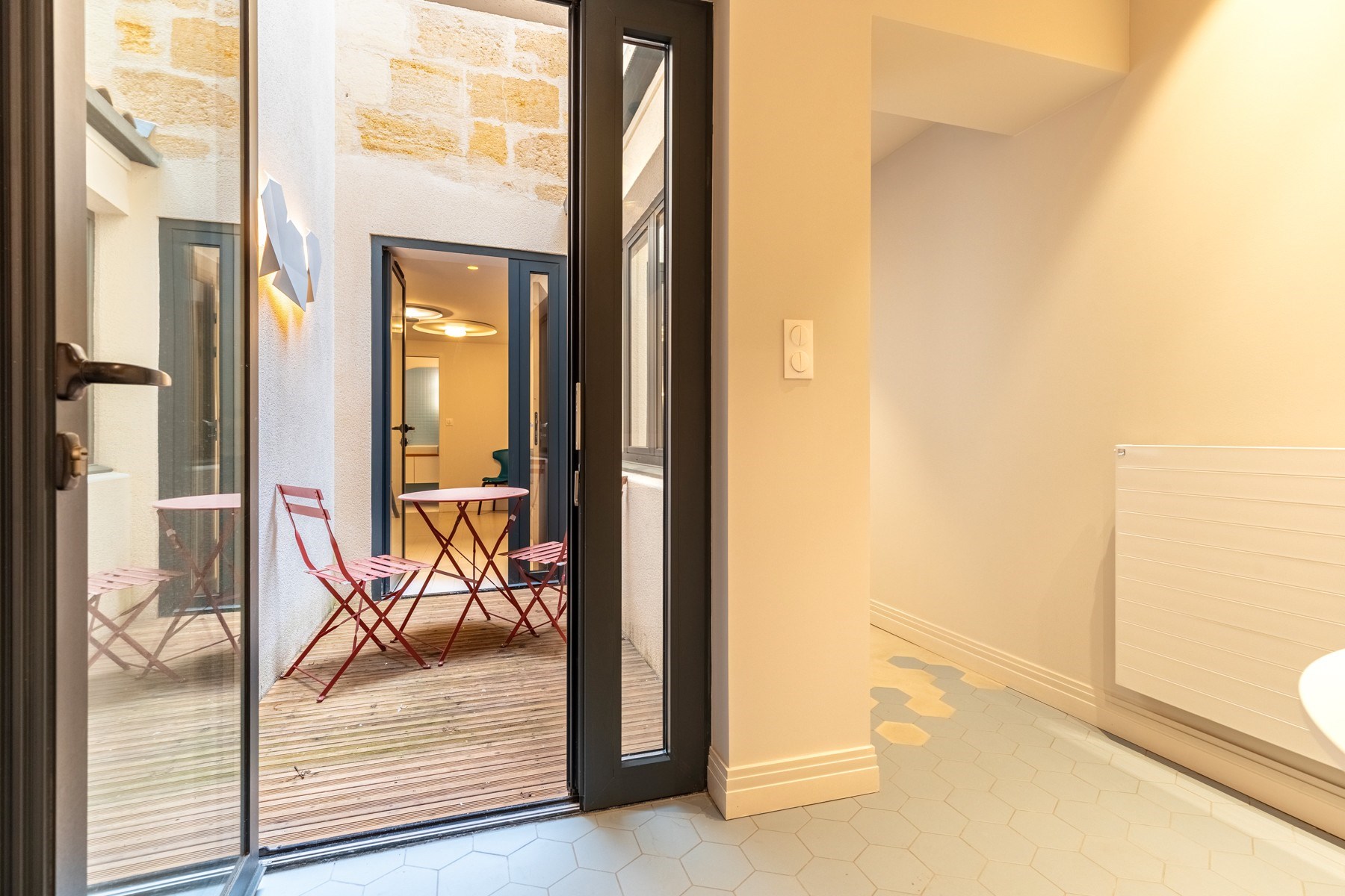  IN THE FAMOUS JARDIN PUBLIC AREA  – APARTMENT 151M² - 3 BEDROOMS – SOMPTUOUS RE… - 物件實景