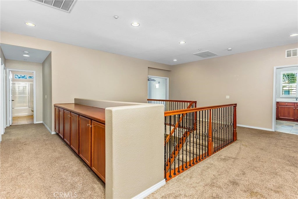 Highland, California, 92346, United States, 5 Bedrooms Bedrooms, ,5 BathroomsBathrooms,Residential,For Sale,1989215