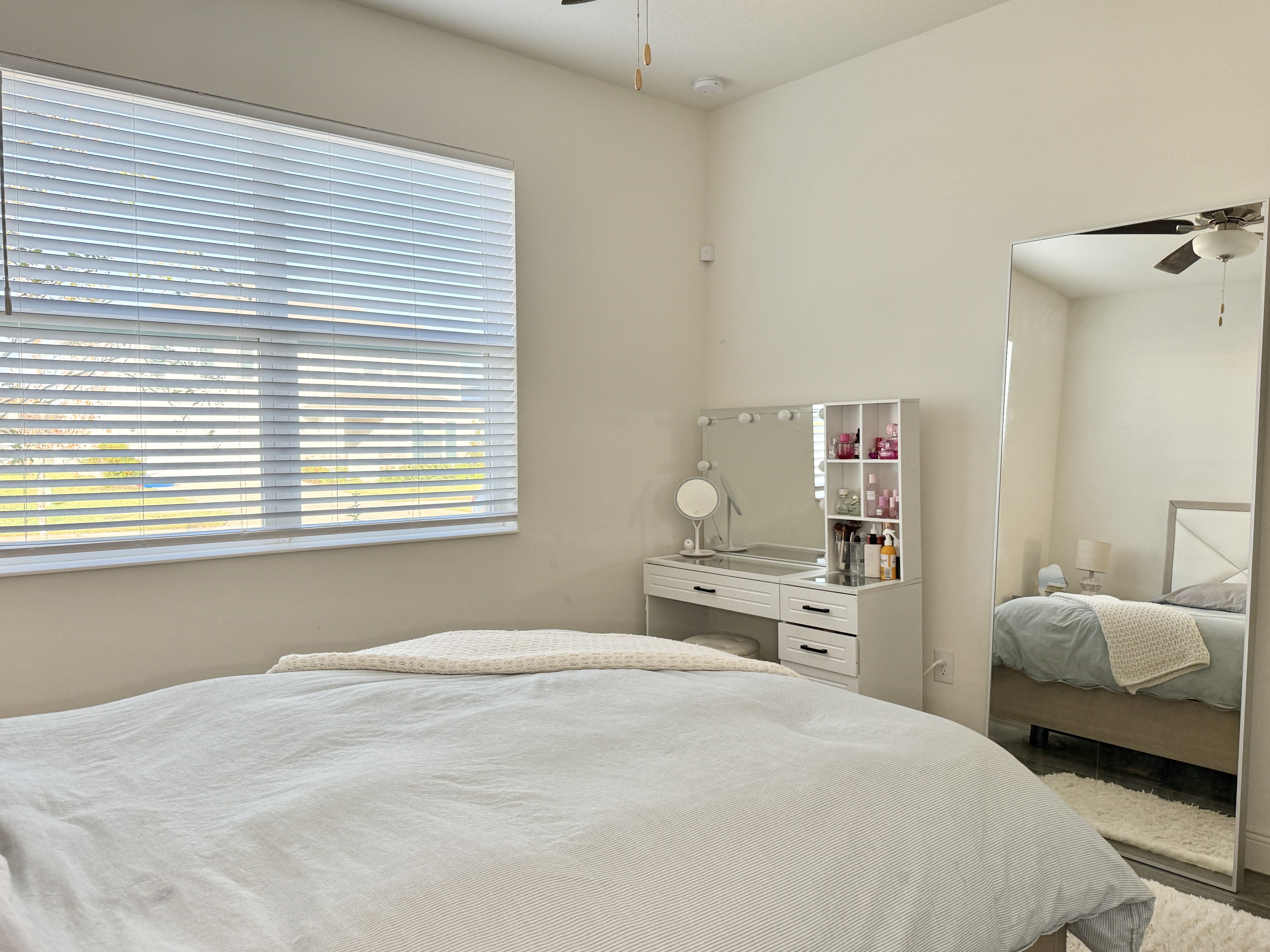 Seffner, Florida, 33584, United States, 4 Bedrooms Bedrooms, ,3 BathroomsBathrooms,Residential,For Sale,1979664