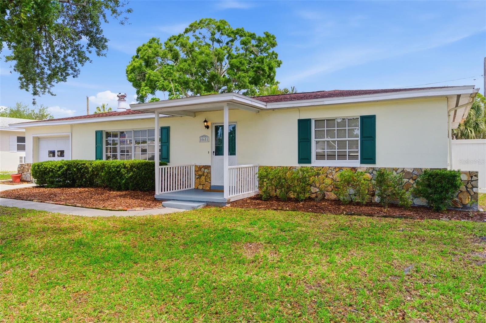 125th Ave, Largo, FL 33773