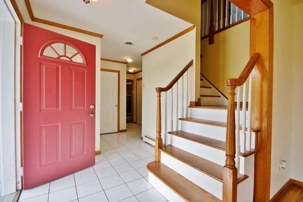 Florida, New York, 10921, United States, 4 Bedrooms Bedrooms, ,3 BathroomsBathrooms,Residential,For Sale,1944885