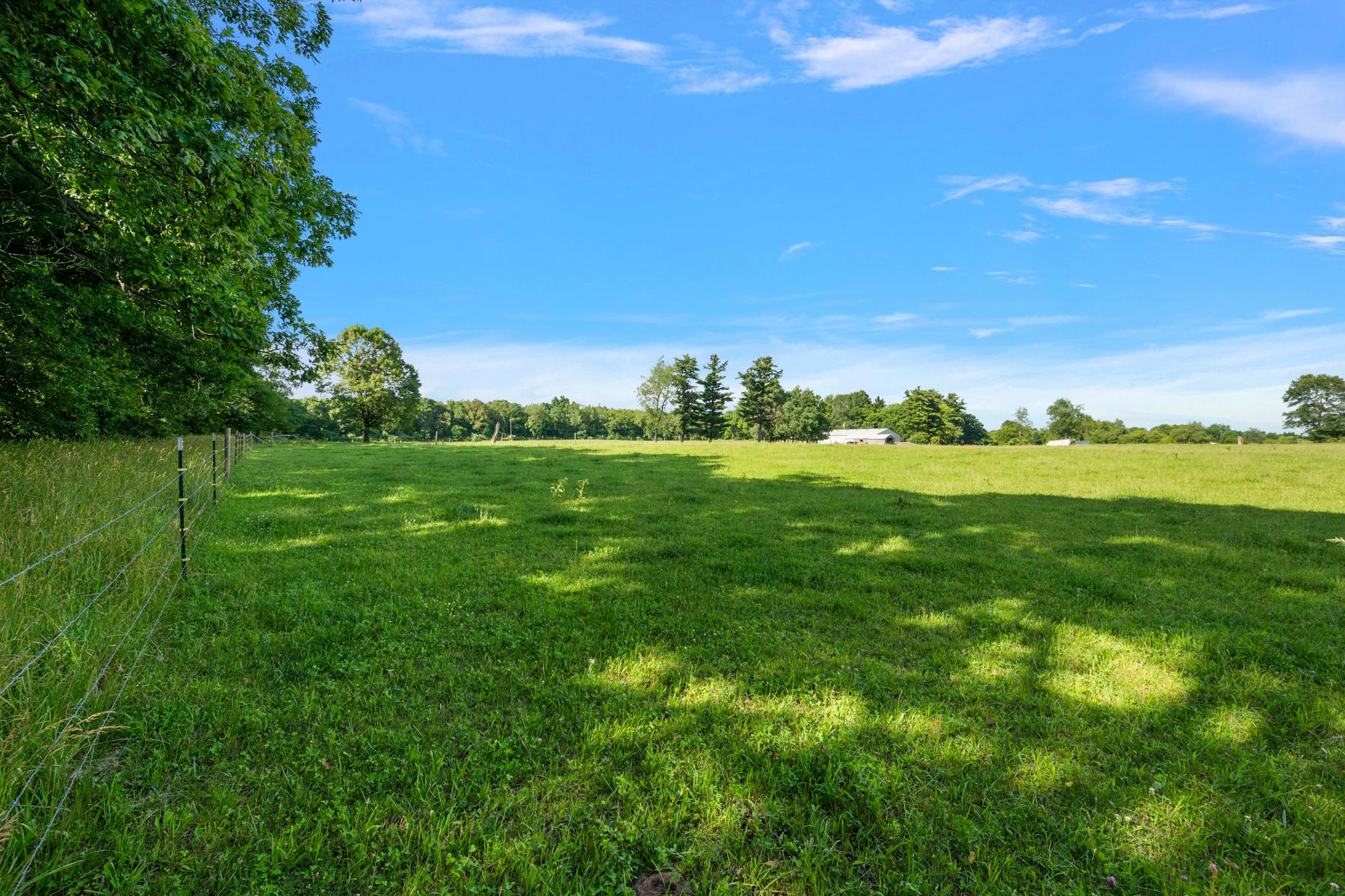  Groveland Township - 物件實景