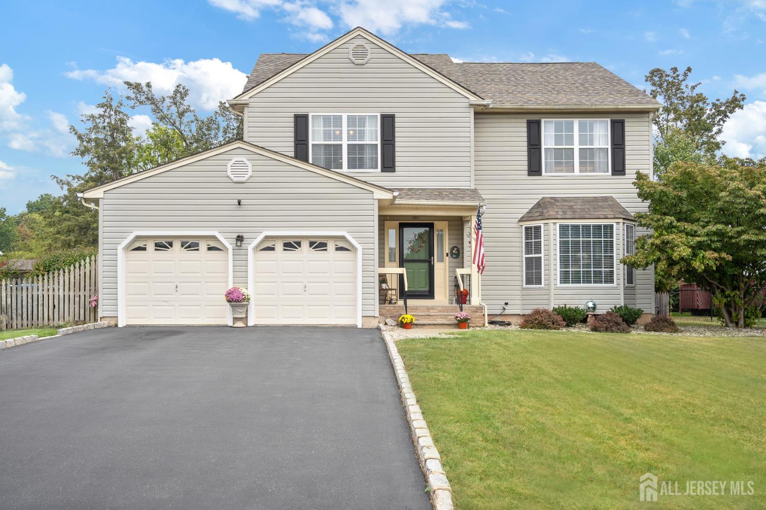 Piscataway, New Jersey, 08854, United States, 4 Bedrooms Bedrooms, ,3 BathroomsBathrooms,Residential,For Sale,1979846