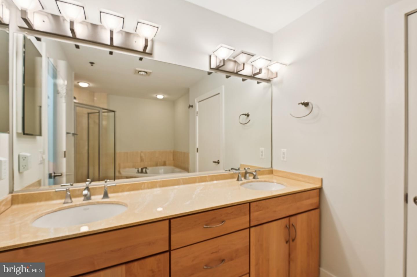 Baltimore, Maryland, 21231, United States, 3 Bedrooms Bedrooms, ,3 BathroomsBathrooms,Residential,For Sale,1949959