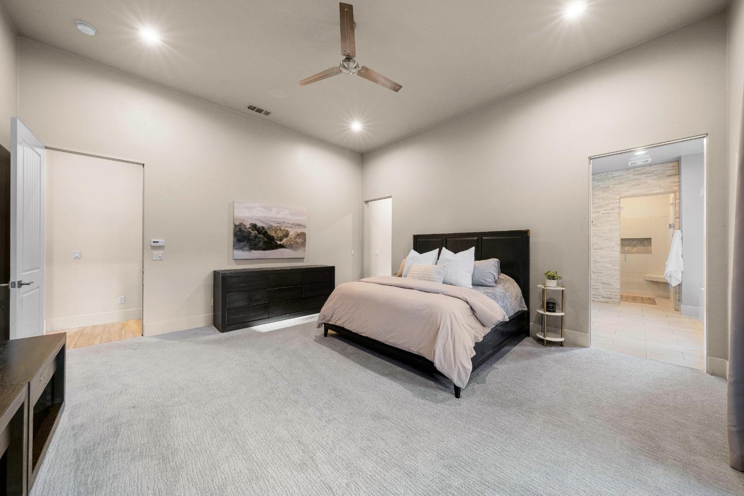 Loomis, California, 95650, United States, 5 Bedrooms Bedrooms, ,6 BathroomsBathrooms,Residential,For Sale,1744630