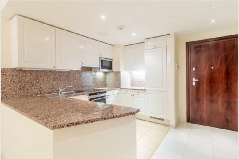 Monaco, 98000, MC, 1 Bedroom Bedrooms, ,2 BathroomsBathrooms,Residential,For Sale,1938915