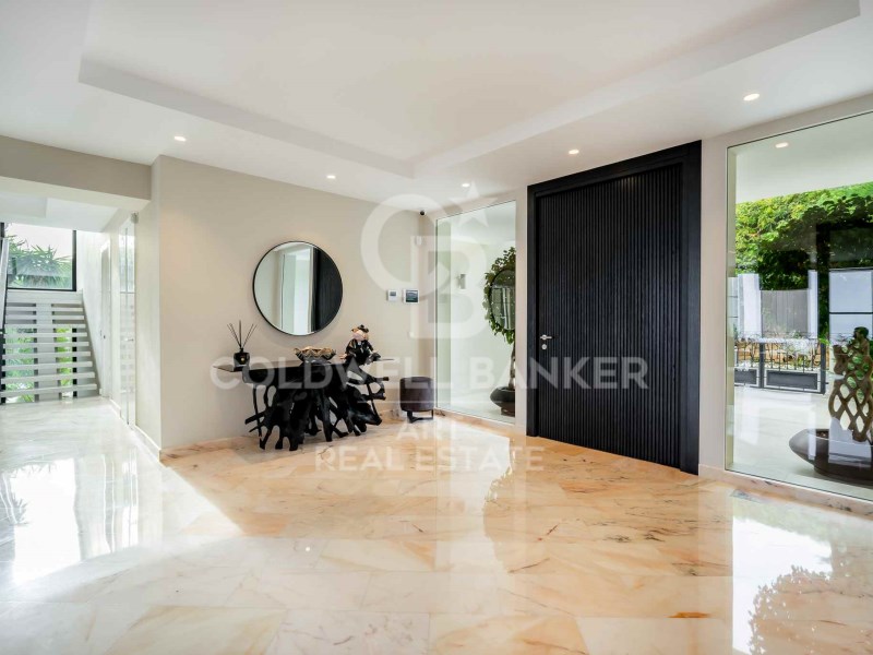Marbella, Andalusia, ES, 6 Bedrooms Bedrooms, ,6 BathroomsBathrooms,Residential,For Sale,1821487