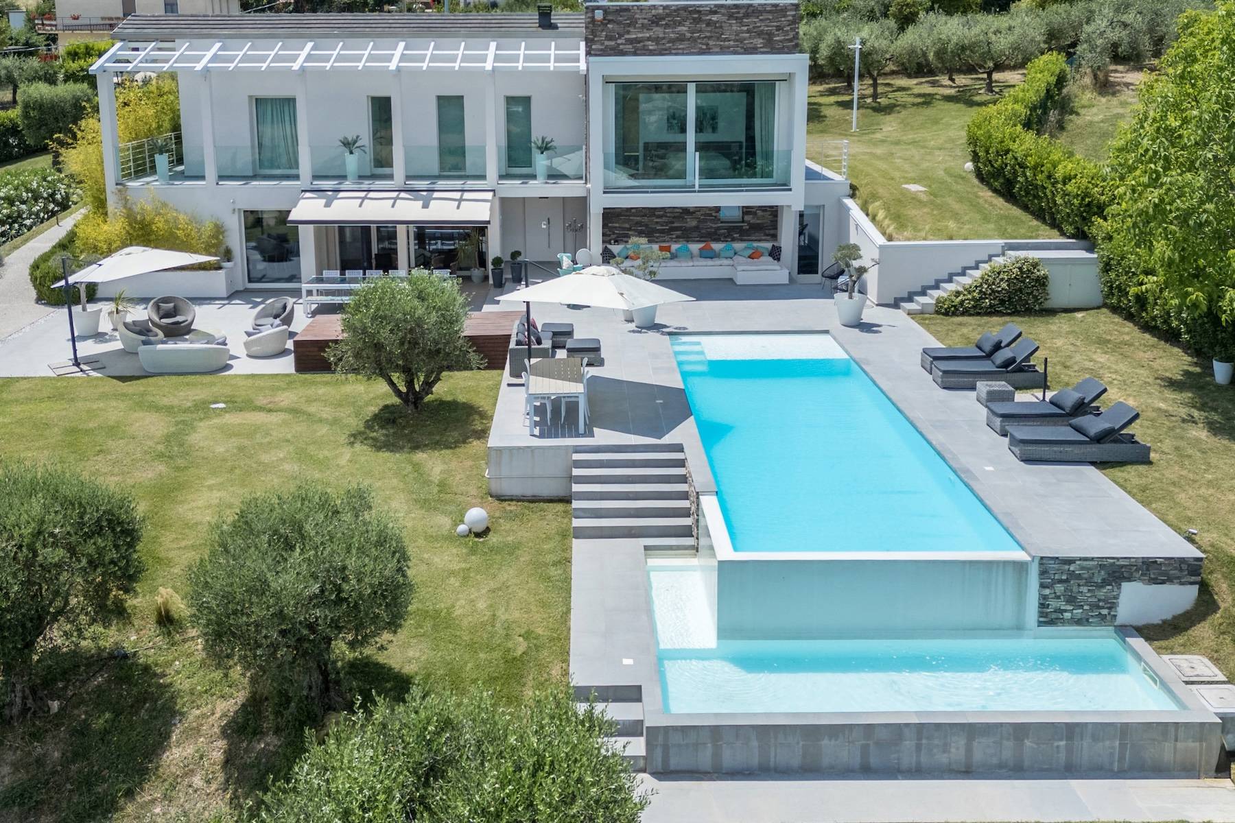  Villa with Private Pool and Exclusive Garden - 物件實景