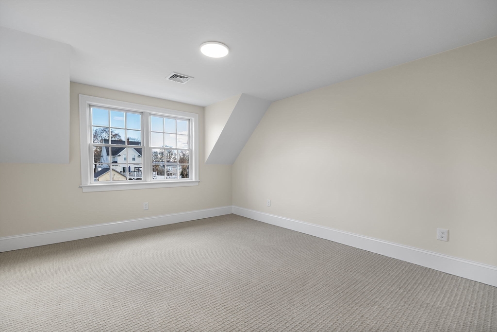 Braintree, Massachusetts, 02184, United States, 4 Bedrooms Bedrooms, ,3 BathroomsBathrooms,Residential,For Sale,2001189