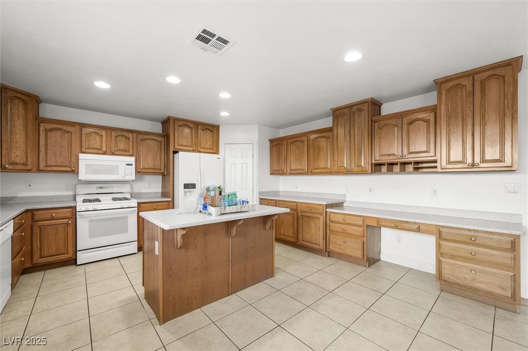 Las Vegas, Nevada, 89113, United States, 4 Bedrooms Bedrooms, ,3 BathroomsBathrooms,Residential,For Sale,2002907